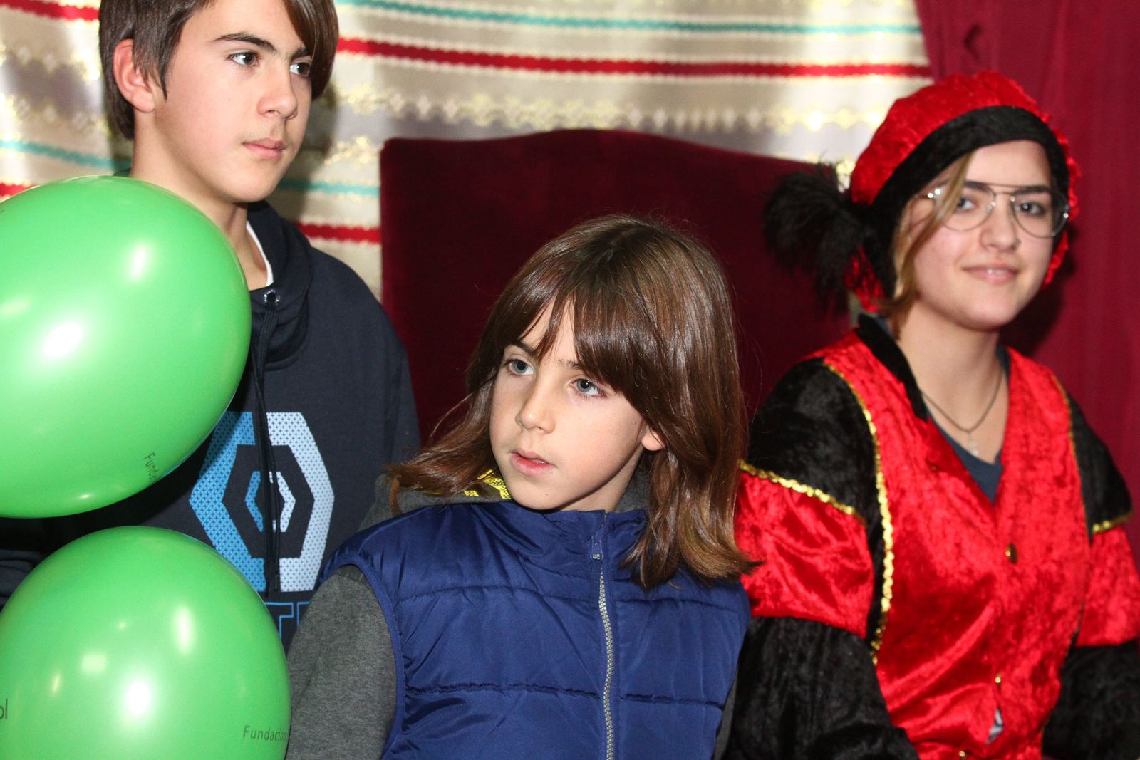 Entrega de cartas al Cartero Real de los Reyes Magos