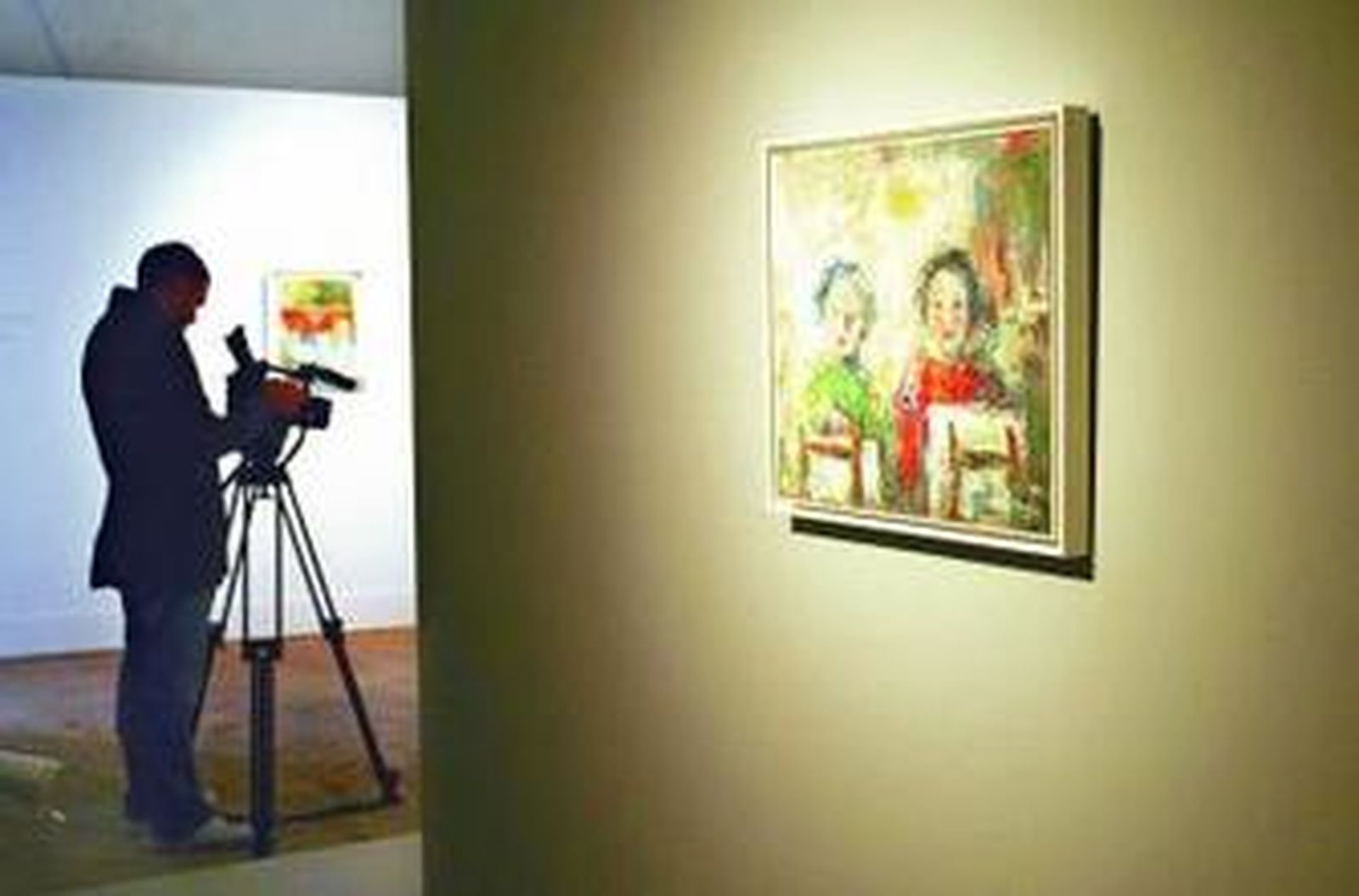 La muestra ocupa los túneles de acceso a los tendidos.