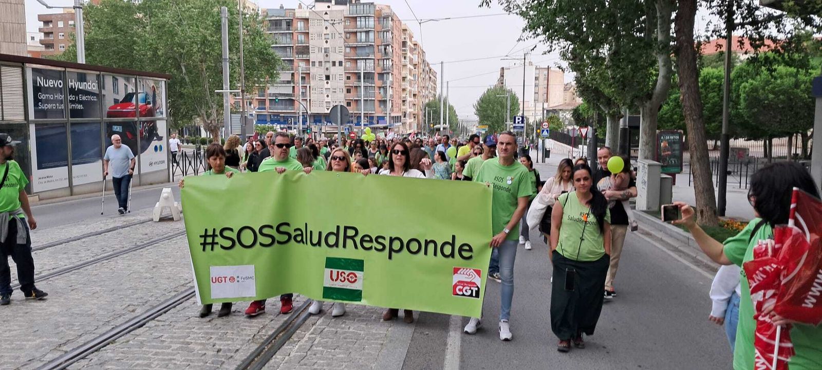 En imágenes: así ha transcurrido en Jaén la manifestación por una sanidad pública de calidad