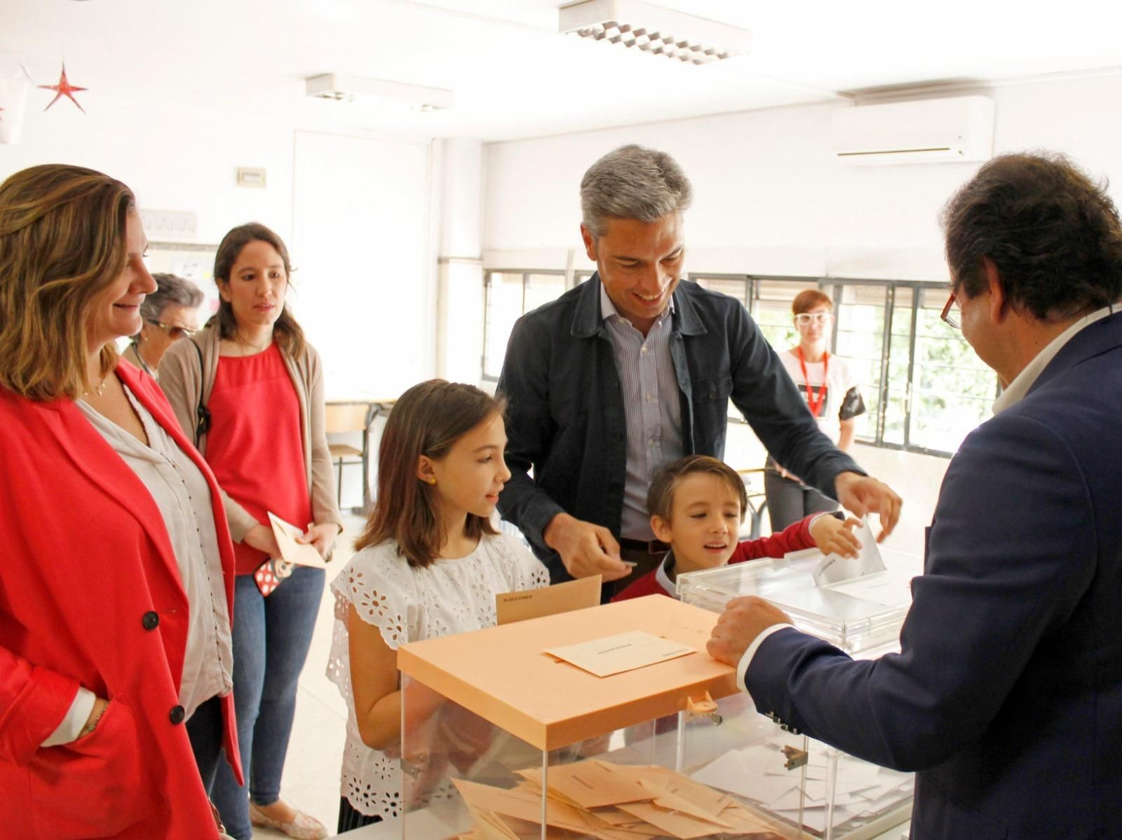 Las elecciones generales en Córdoba, en imágenes