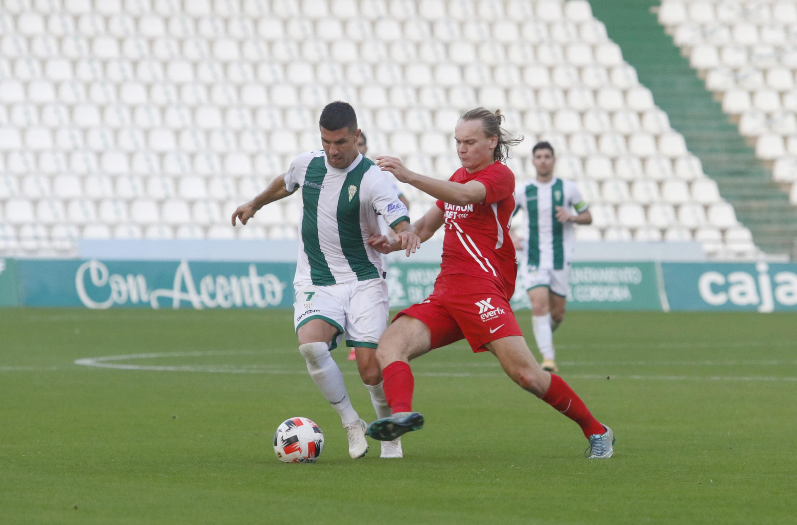 Las imágenes de la derrota del Córdoba CF ante el Sevilla Atlético
