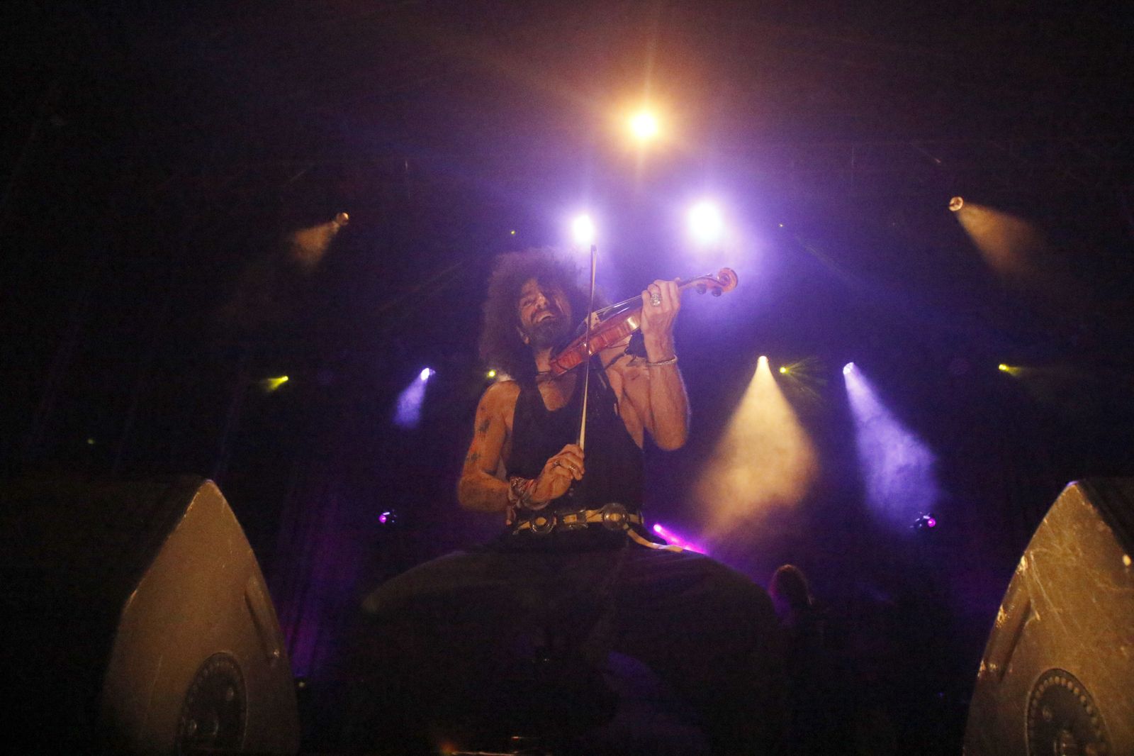 El concierto de Ara Malikian en el Teatro de la Axerquía de Córdoba, en imágenes