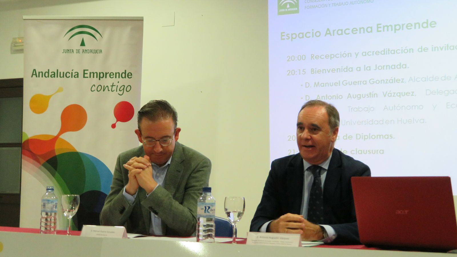 Manuel Guerra y Antonio Augustín durante la celebración del acto.