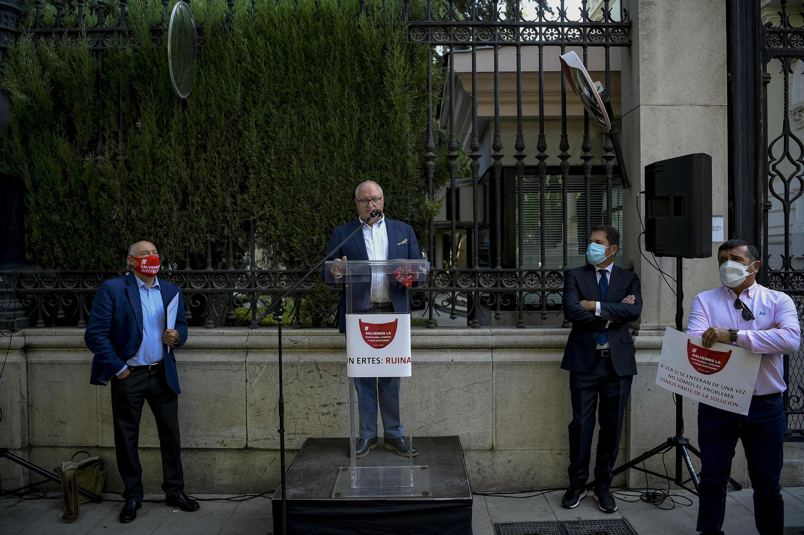 Fotos: El turismo se manifiesta en Granada