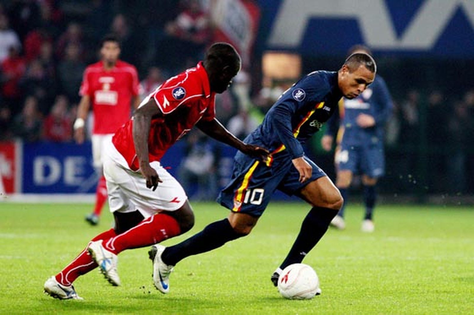 Luis Fabiano: "Tirar una vez a puerta es muy poco"