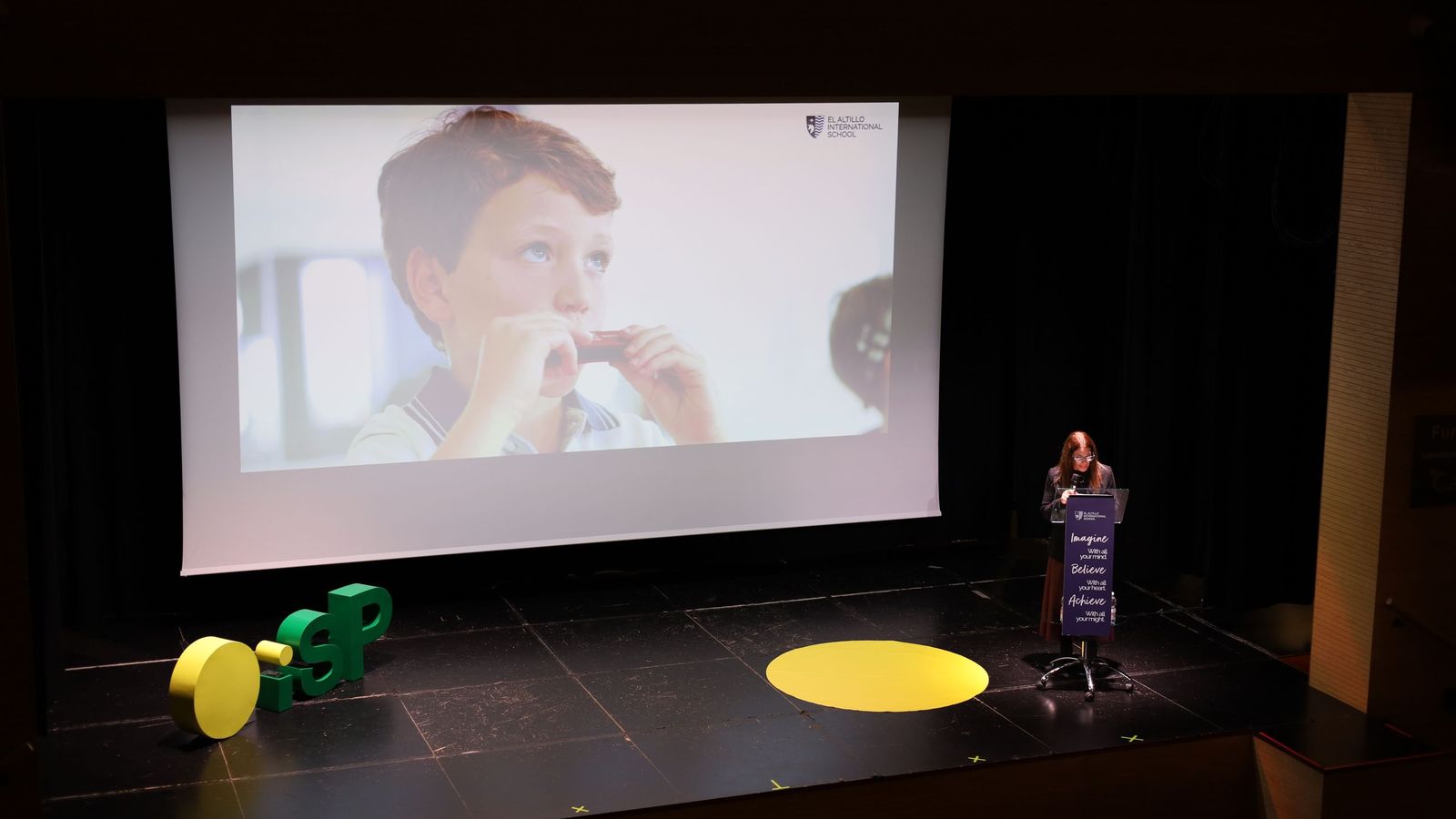 Otro momento del acto organizado en Cajasol.