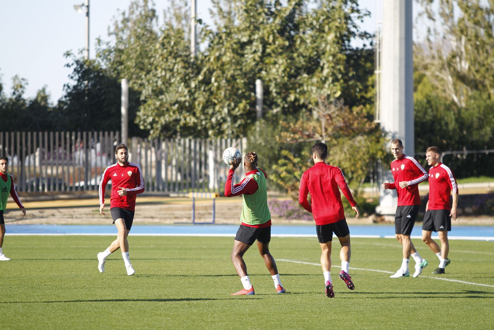 Fotogalería del entrenamiento del Almería previa al partido ante el Numancia