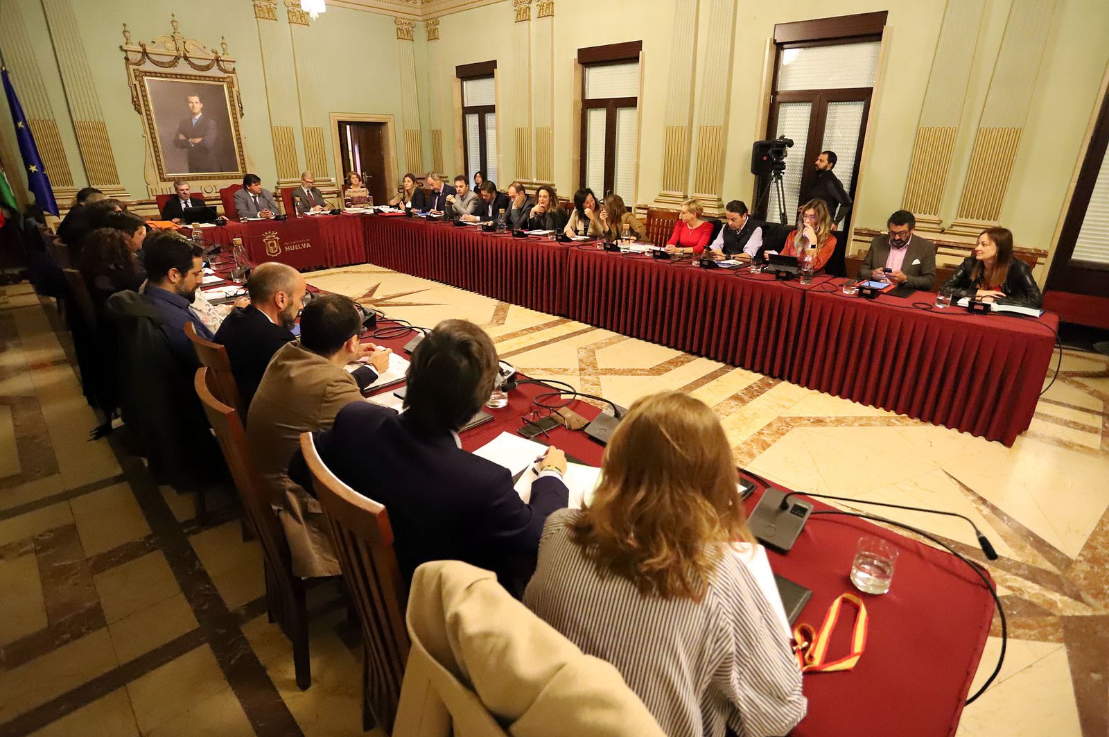 Imágenes del pleno celebrado en el Ayuntamiento de Huelva