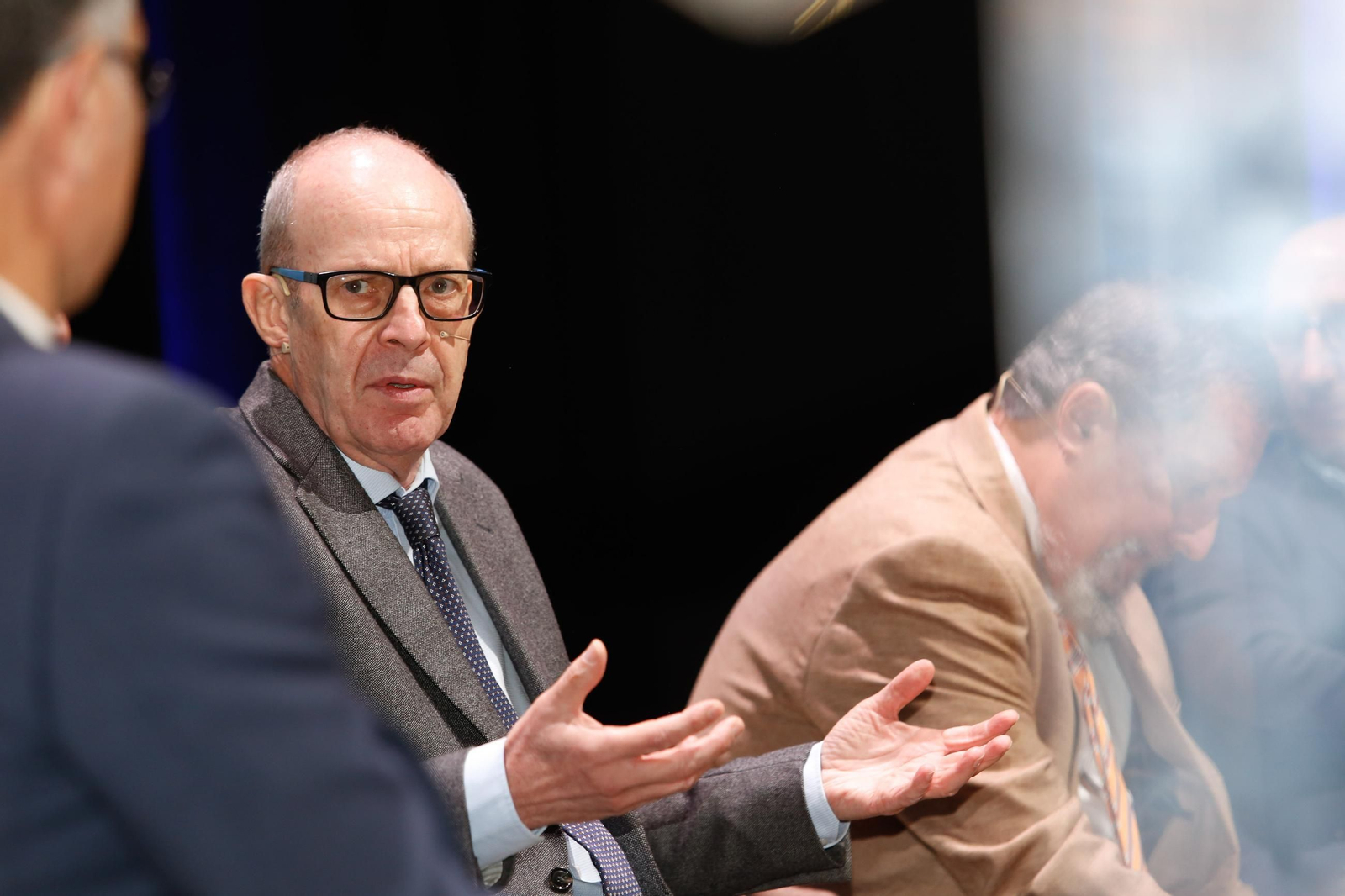 Las fotos del desyuno-coloquio "Brexit: repercusiones socioeconómicas y fiscales en La Línea y el Campo de Gibraltar"