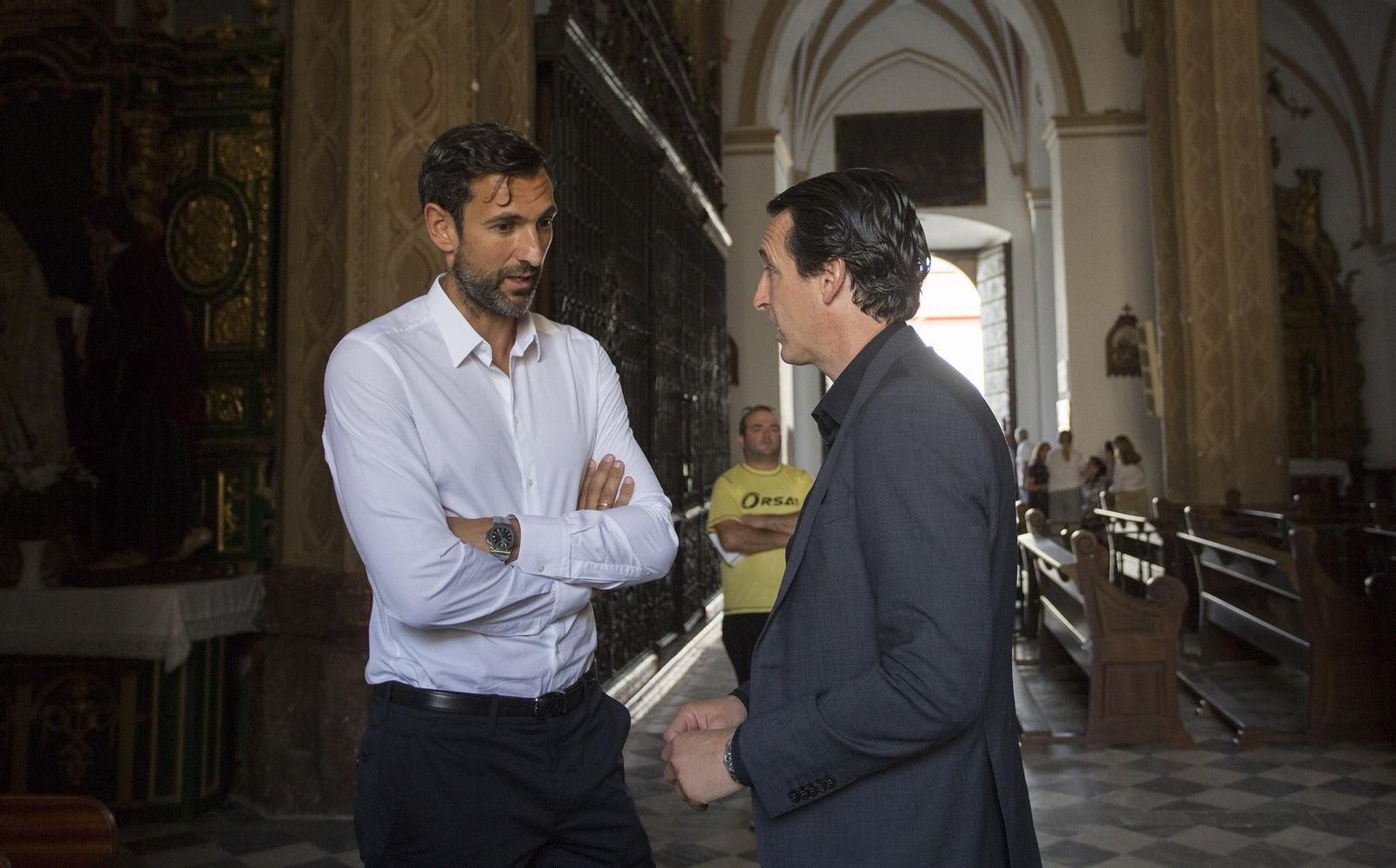 Utrera despide a Reyes en un multitudinario funeral.