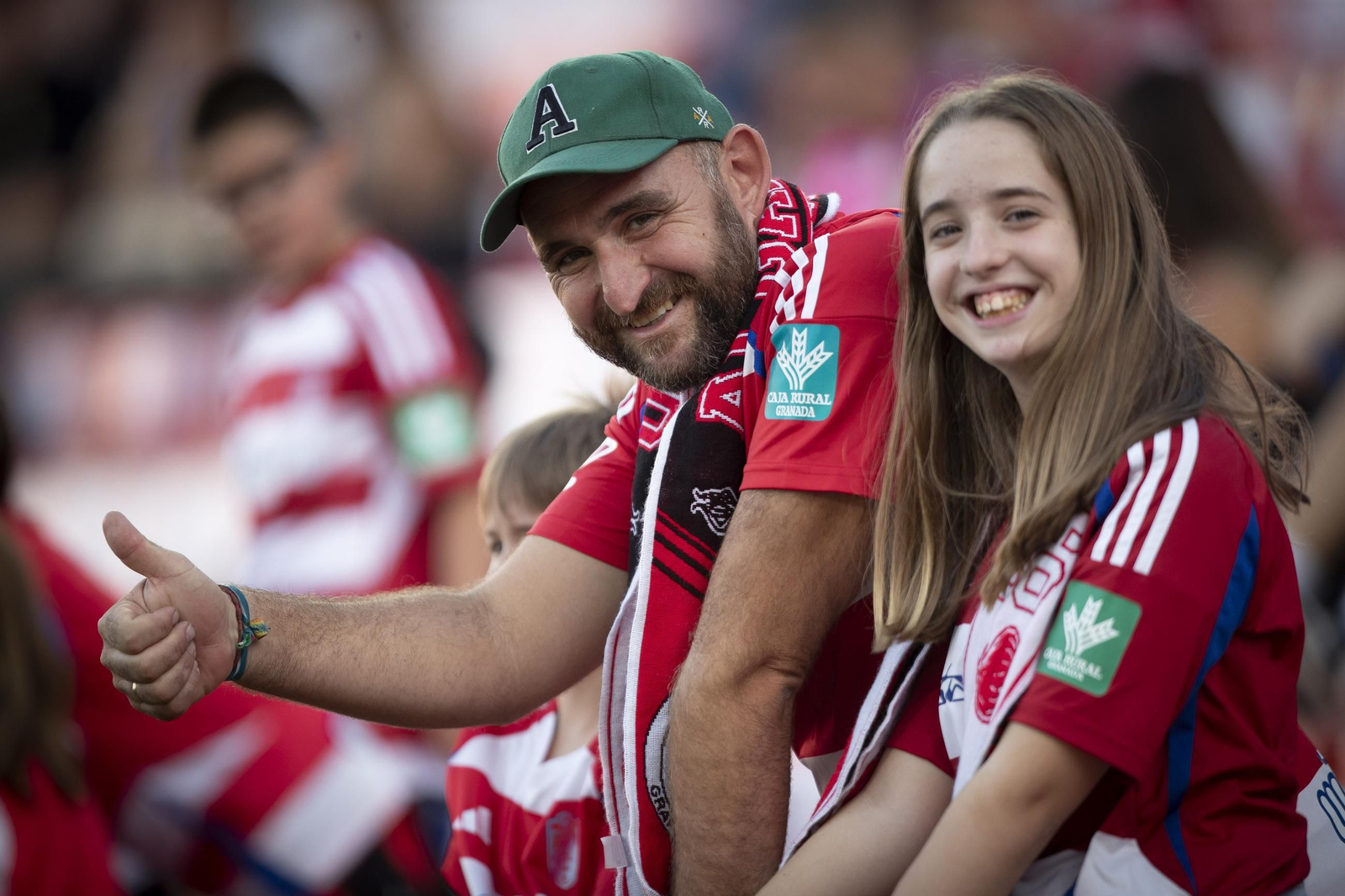 Encuéntrate en la grada del Nuevo Los Cármenes