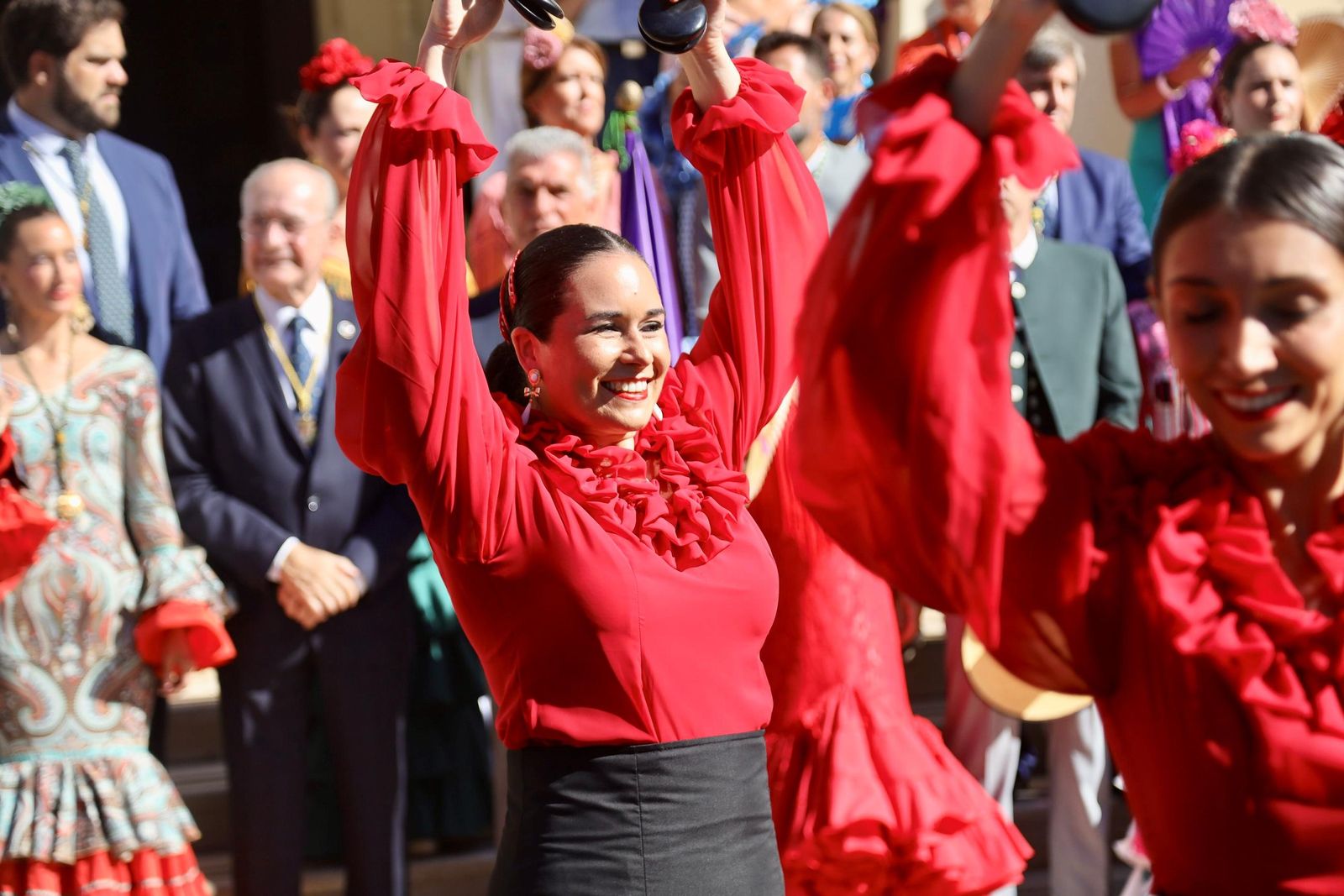 La salida de la Romería de la Feria de Málaga, rumbo al Santuario de la Victoria, en fotos