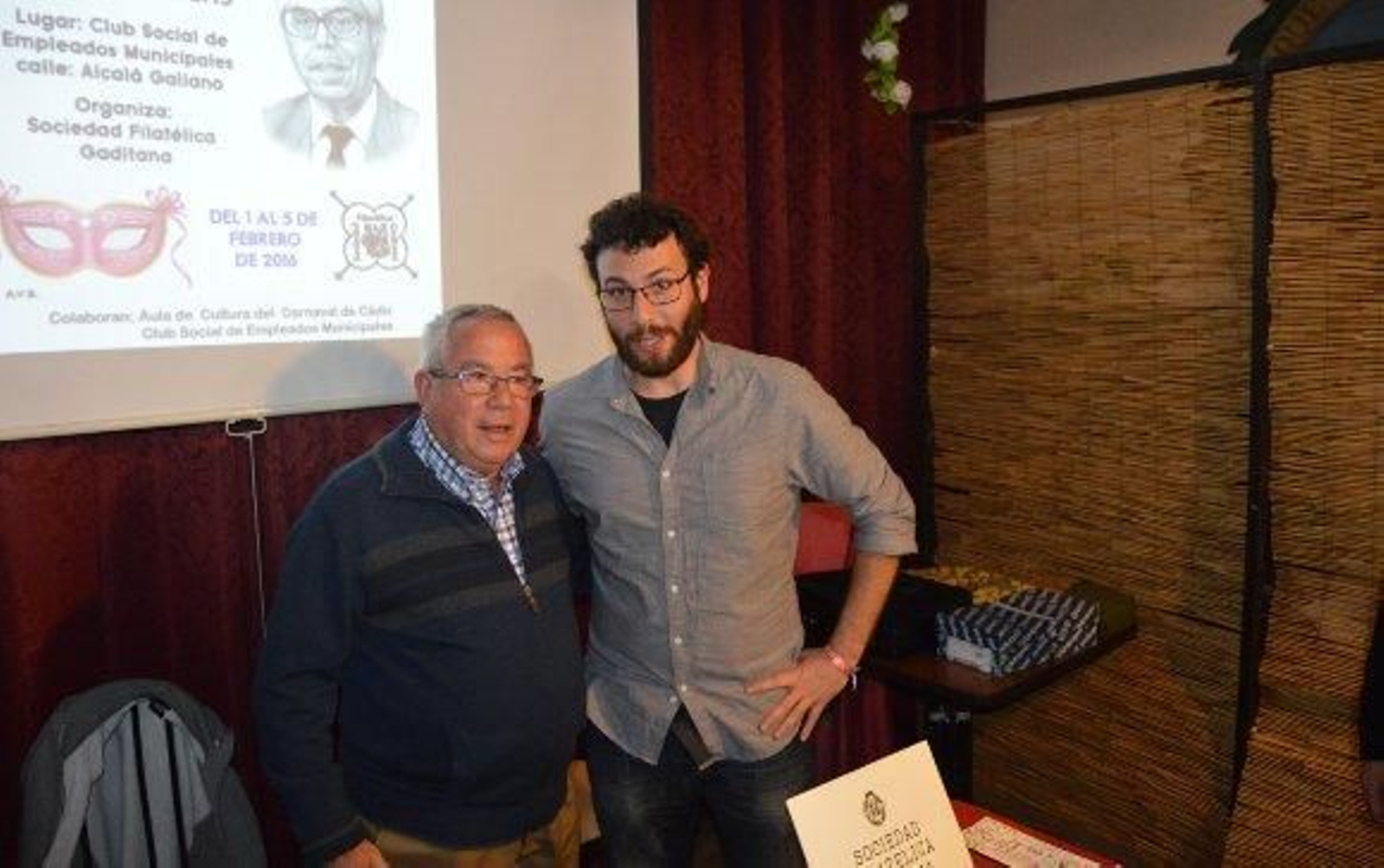 Antonio Valiente con Adrián Martínez de Pinillos.

Foto: Ignacio Casas de Ciria