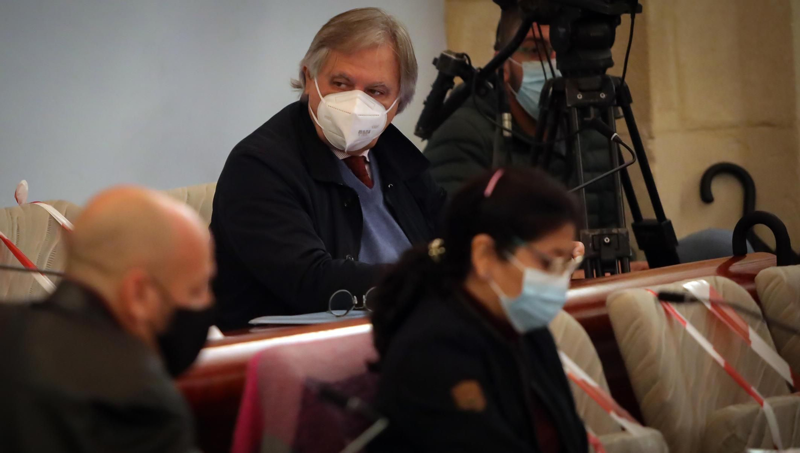 El edil Francisco Camas, en un pleno celebrado el pasado año.