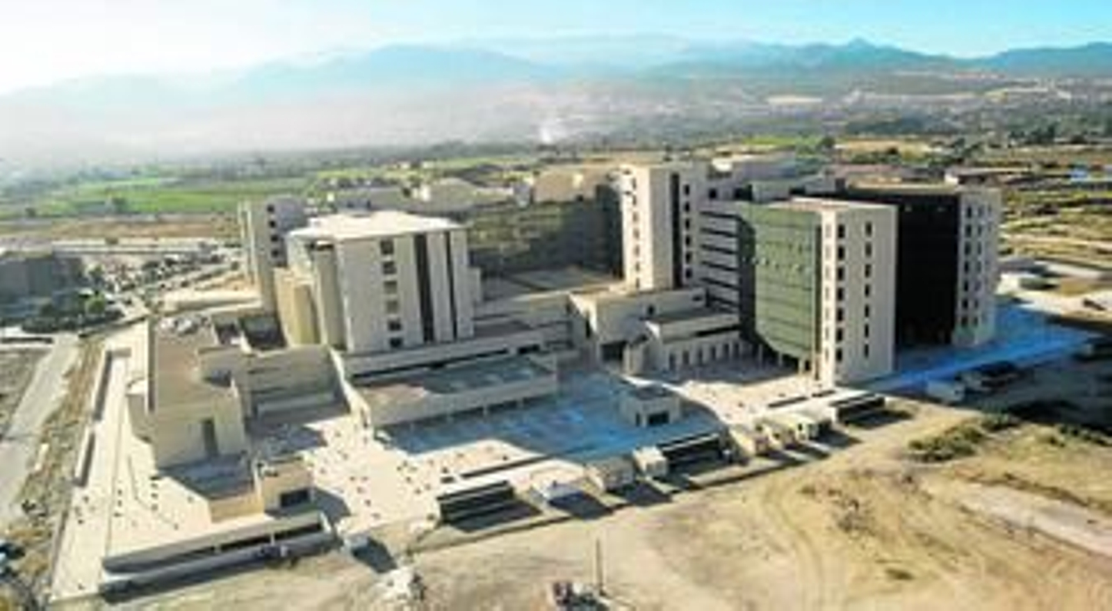 Hospital del Parque Tecnológico de la Salud, que la Junta espera recepcionar en breve tras pagar las últimas certificaciones.