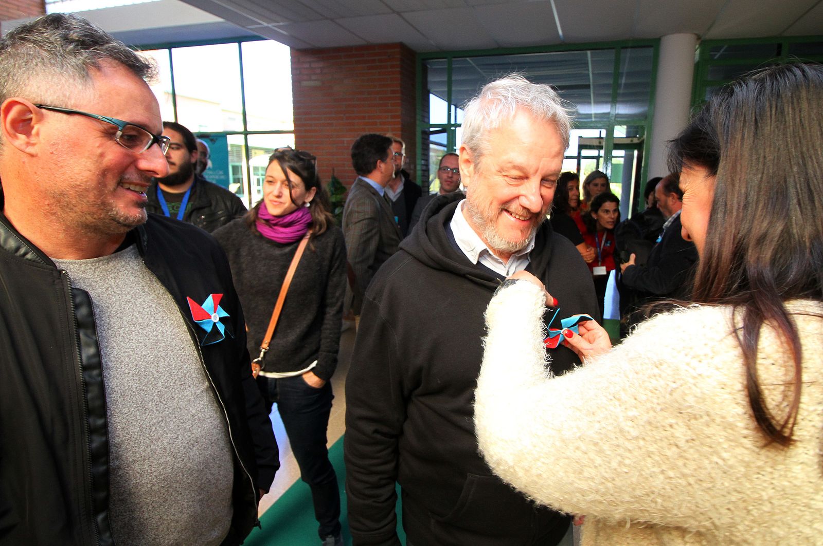 Imágenes de la entrega a Francisco Regueira del Premio Cine y Valores de Huelva Información