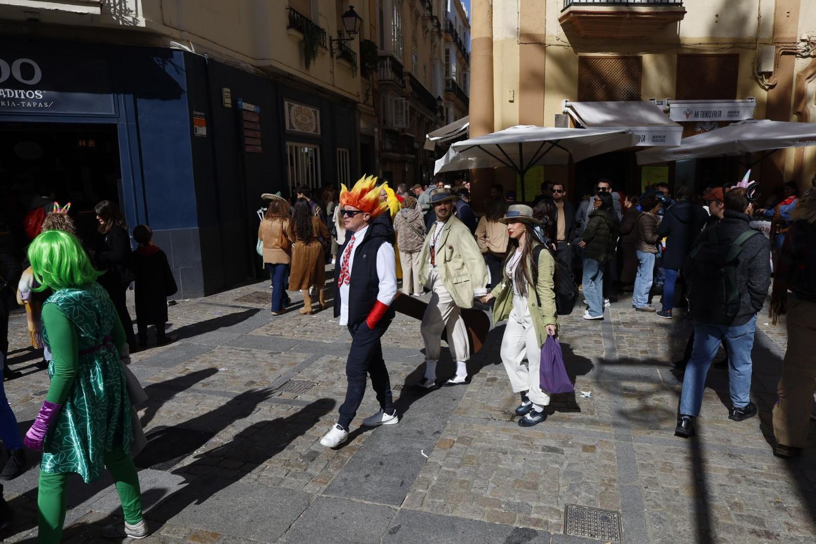 Las mejores imágenes del primer Sábado de Carnaval en Cádiz 2026