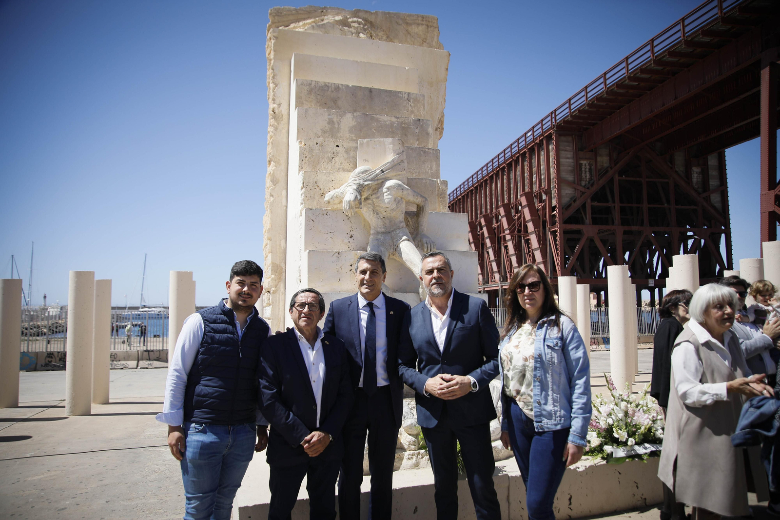 Acto de conmemoración a las víctimas del campo de concentración nazi de Mathausen, en imágenes