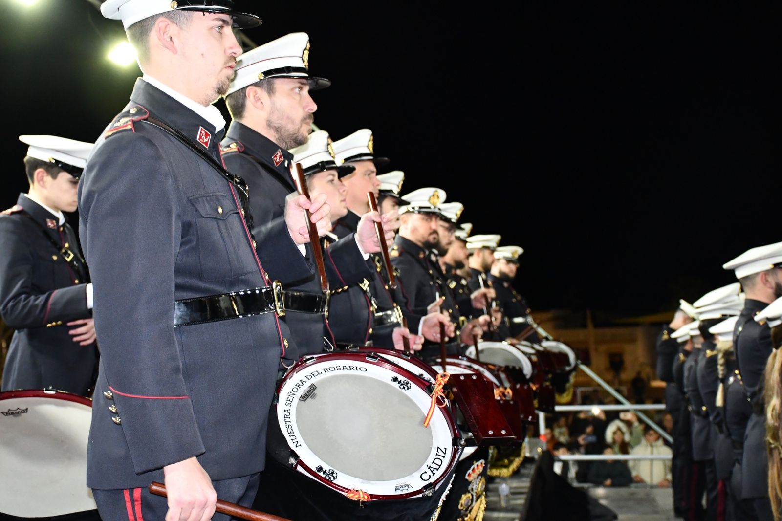 Un concierto de marchas procesionales llena Plaza de las Constituciones de San Roque