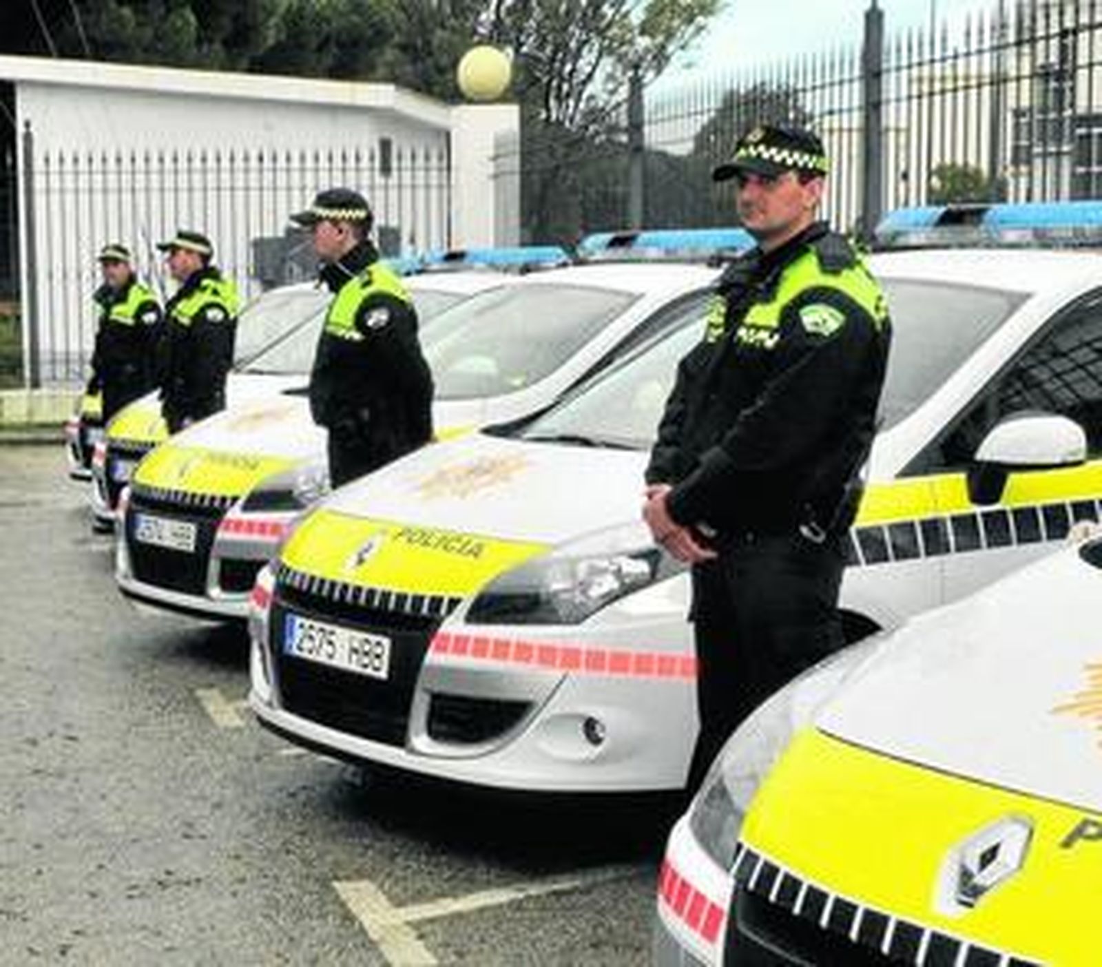El pasado mes de enero se adquirieron unos nuevos vehículos para la Policía Local.