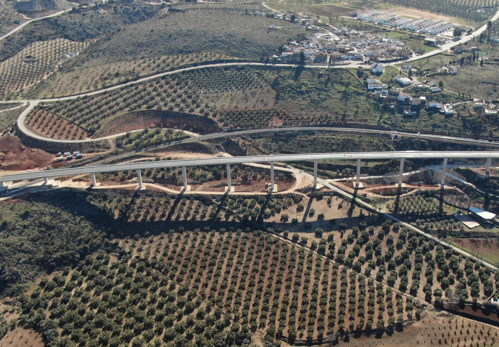 Fotos: así ha quedado el viaducto de Riofrío, el primero de la Variante de Loja
