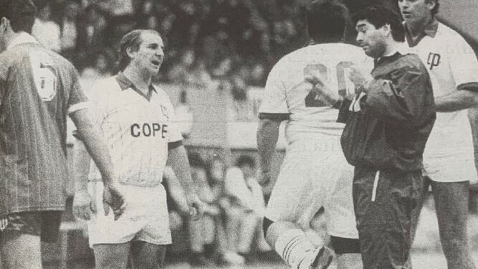 Partido de artistas y toreros en 1991 en el Ruiz-Mateos organizado por Radio Popular.