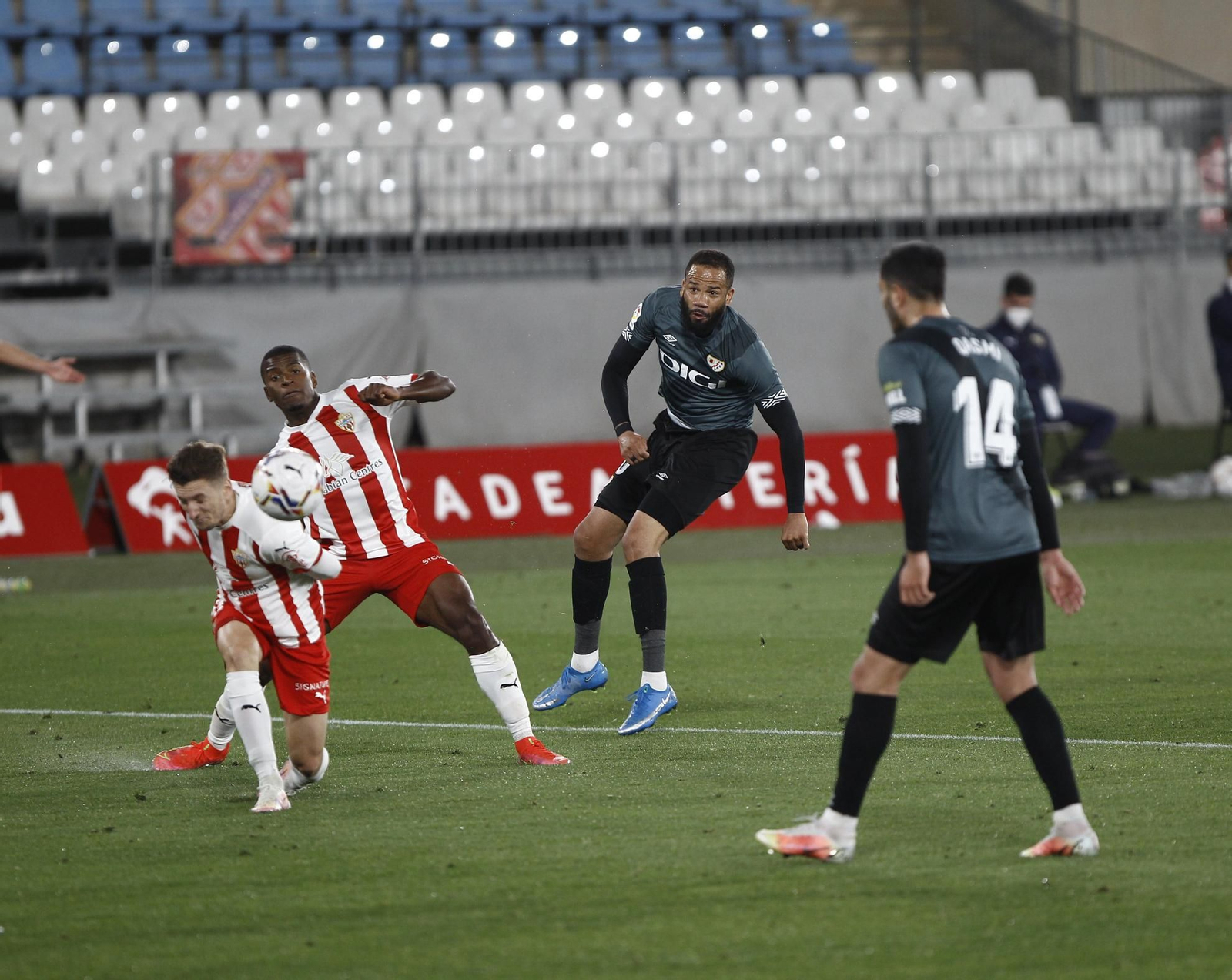 Fotogalería U.D. Almería-Rayo Vallecano