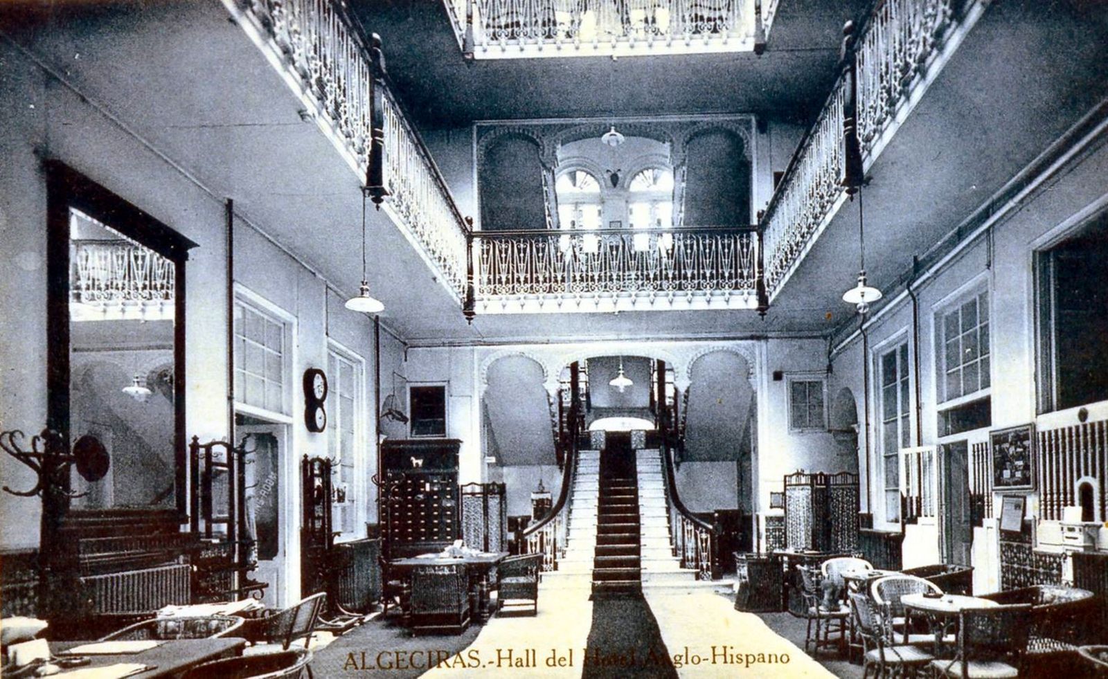 Interior de Hotel Anglo-Hispano, escenario de la historia de Lady Maclean.