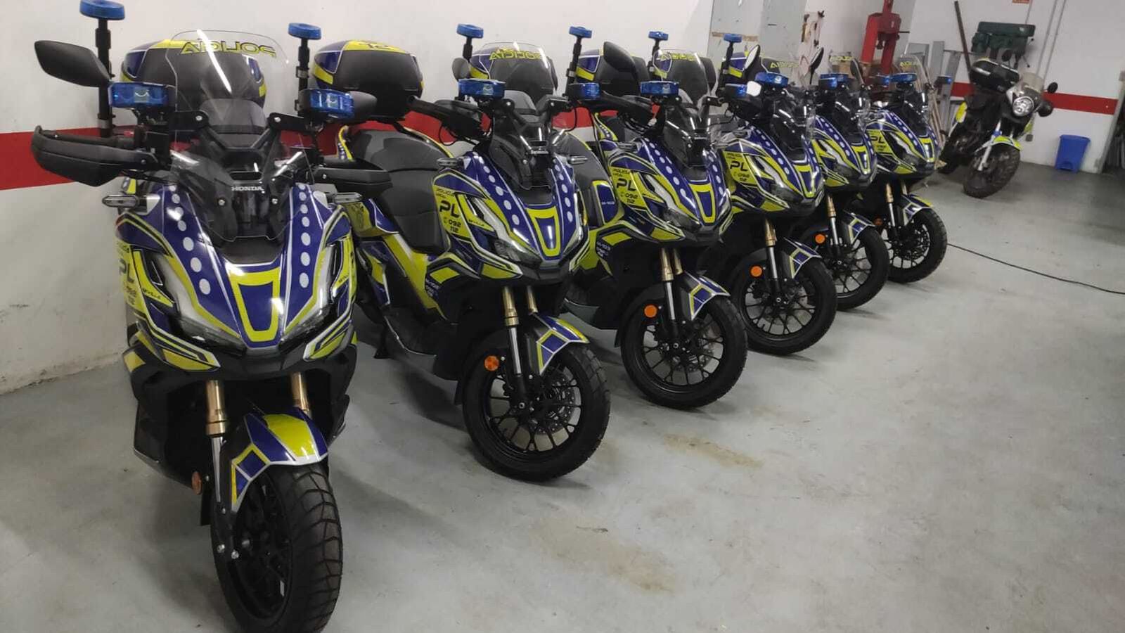 Las nuevas motos adquiridas por la Policía Local para patrullar los distritos.