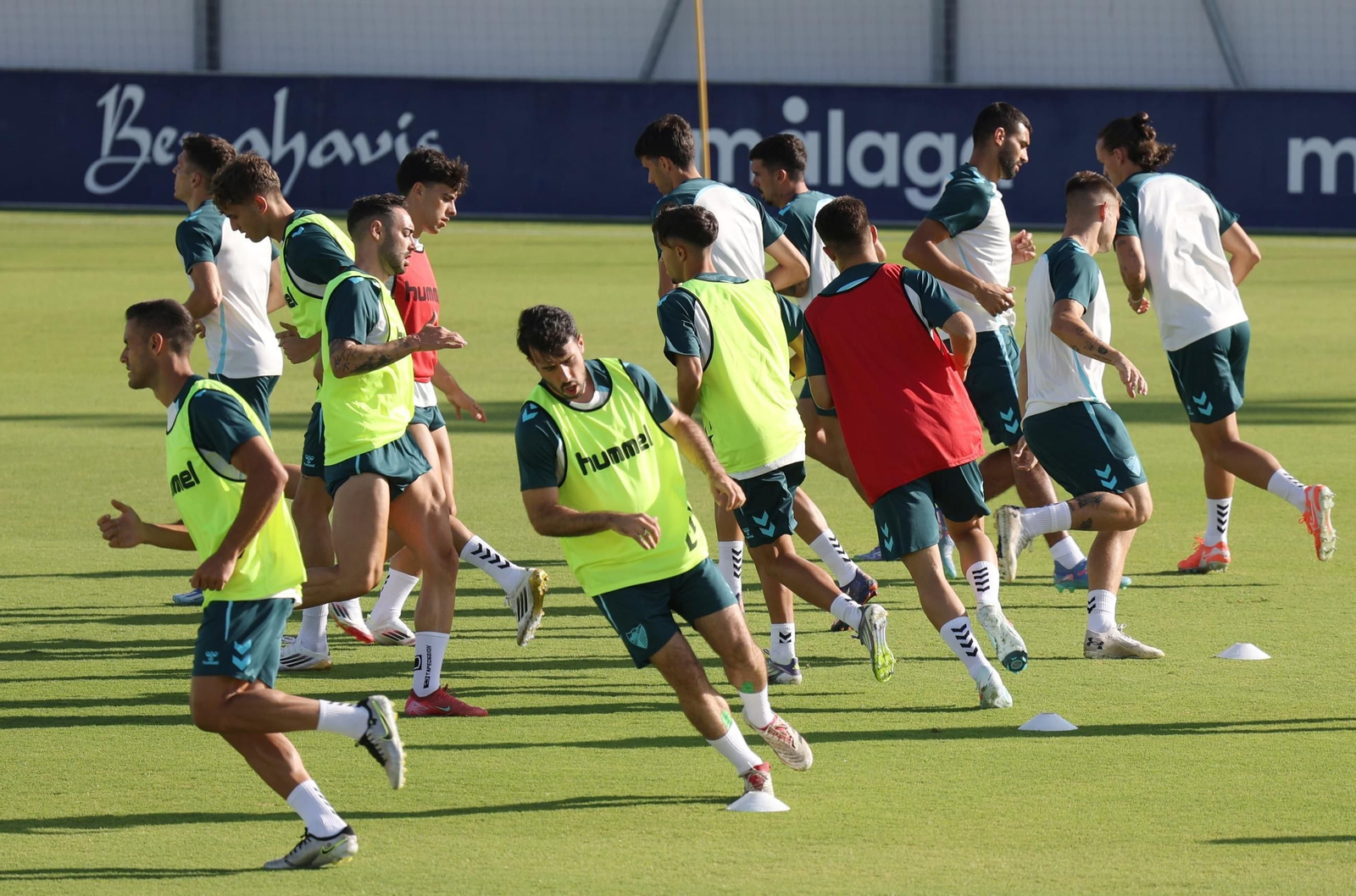 El Málaga CF se muda a la Ciudad Deportiva sin Eneko Jauregi