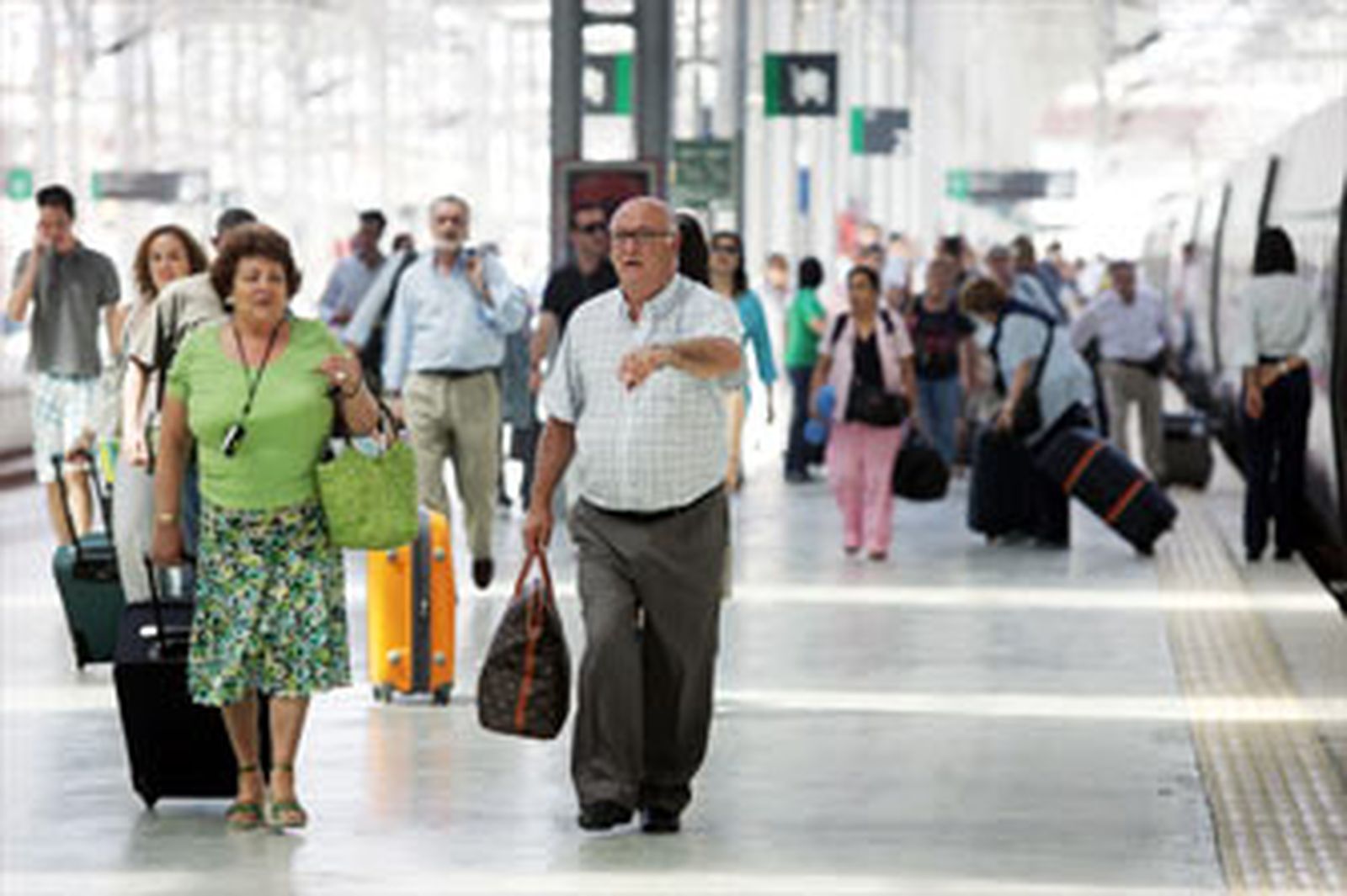 Renfe ofrece desde hoy más de 670.000 plazas para viajar en AVE entre Madrid y Málaga