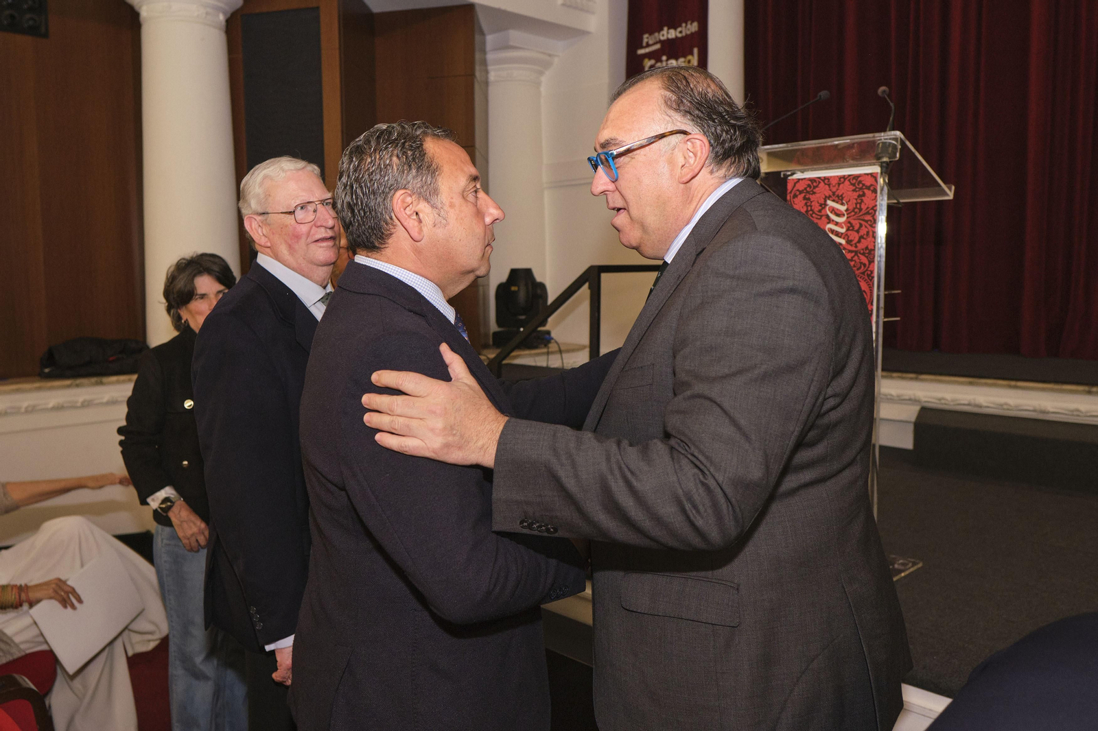 DIALOGO CUARESMA NAVARRO ANTOLIN Y JOSE ANGEL SAIZ MENESES