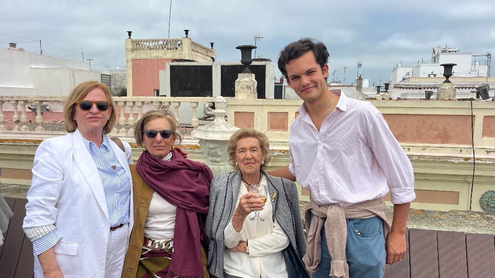 Concha Hortelano, Clara Ramos, Teresa Grosso y Álvaro Bedoya.