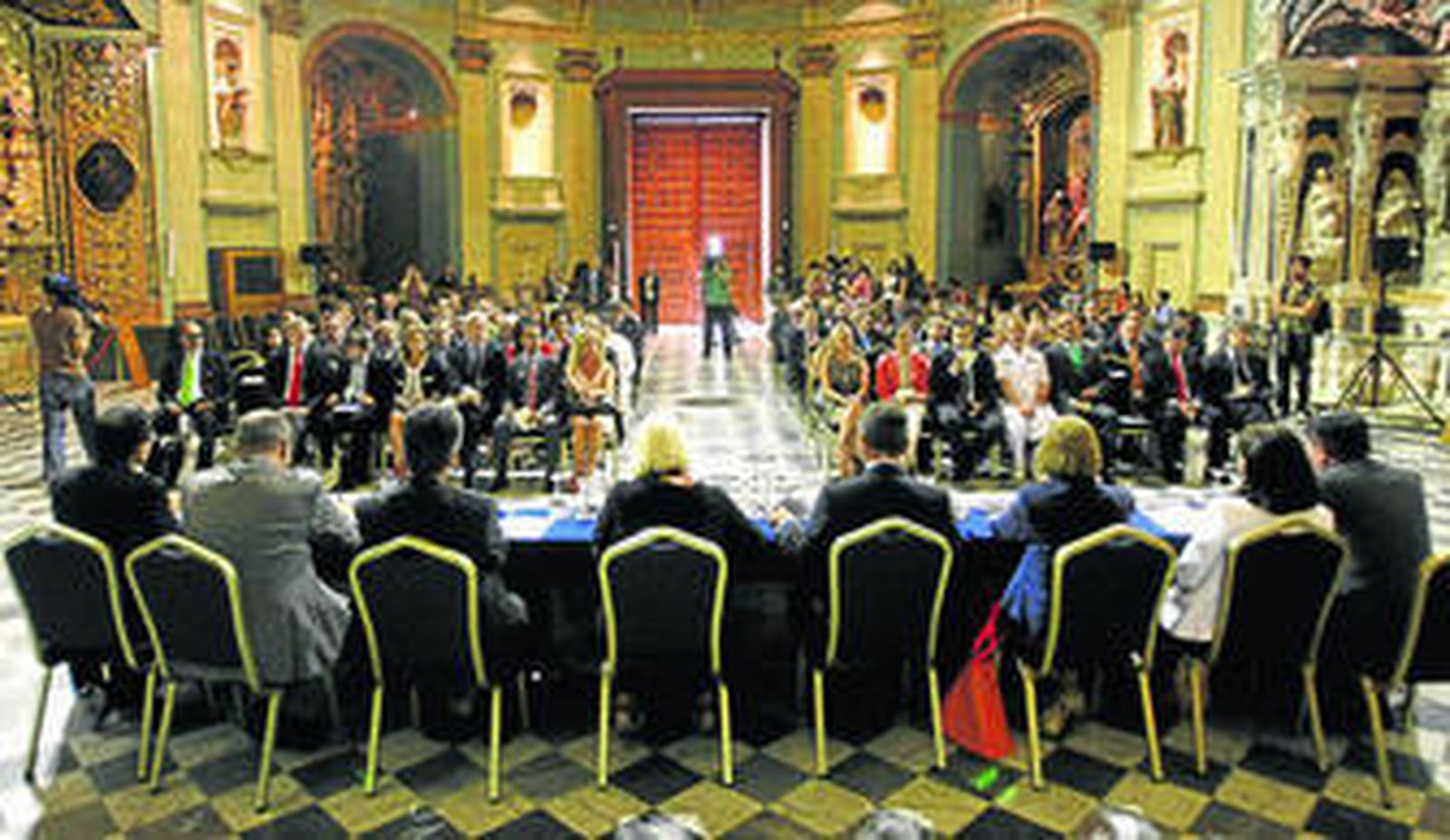 El acto de inauguración del II Encuentro de Rectores Españoles y Colombianos se celebró en la mañana de ayer en el Oratorio San Felipe Neri.