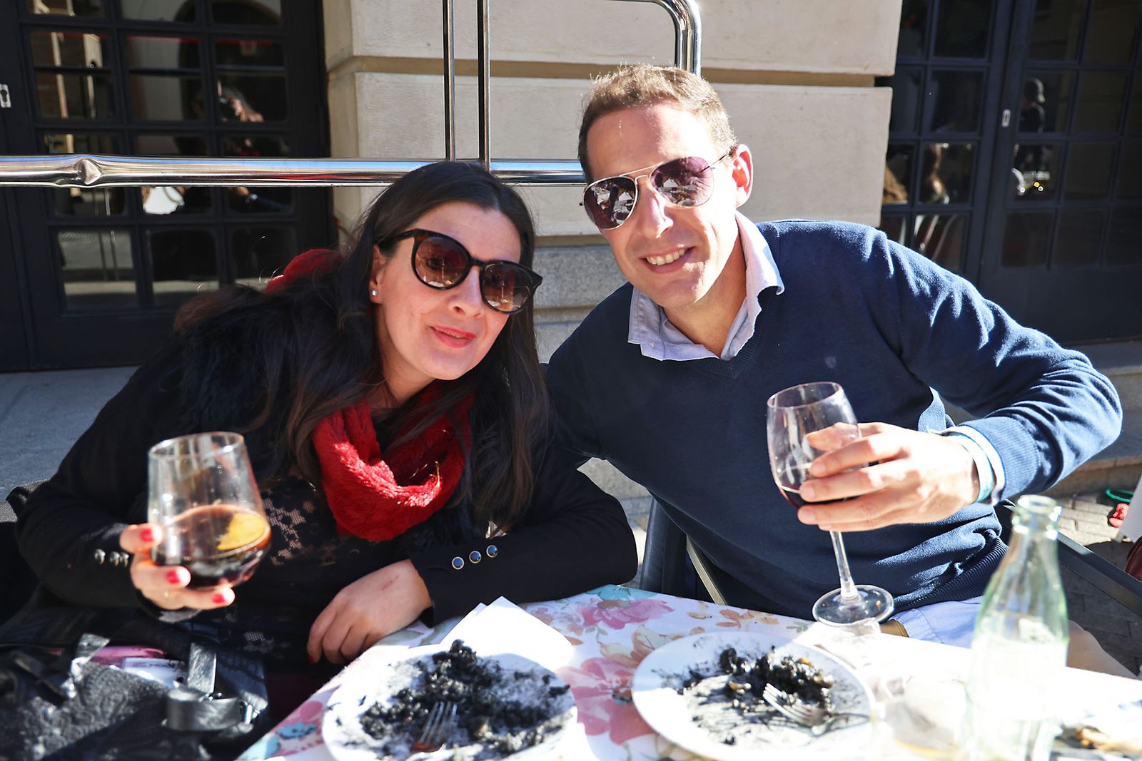 Imágenes de la fiesta del 24 de diciembre en las calle de Huelva