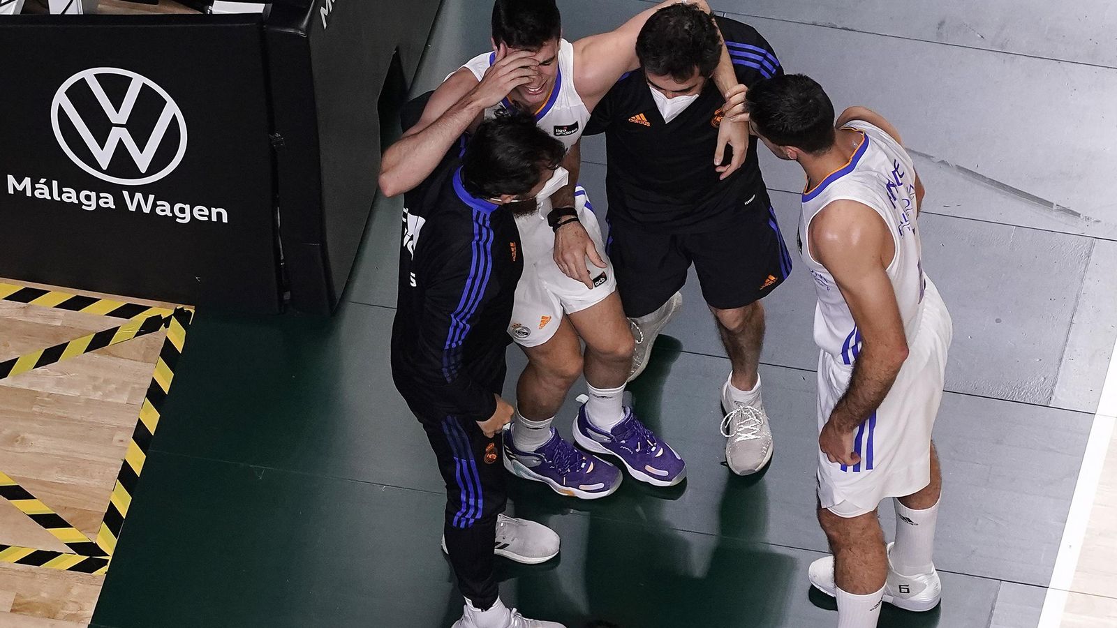 Alocén, el día de su lesión en Málaga.