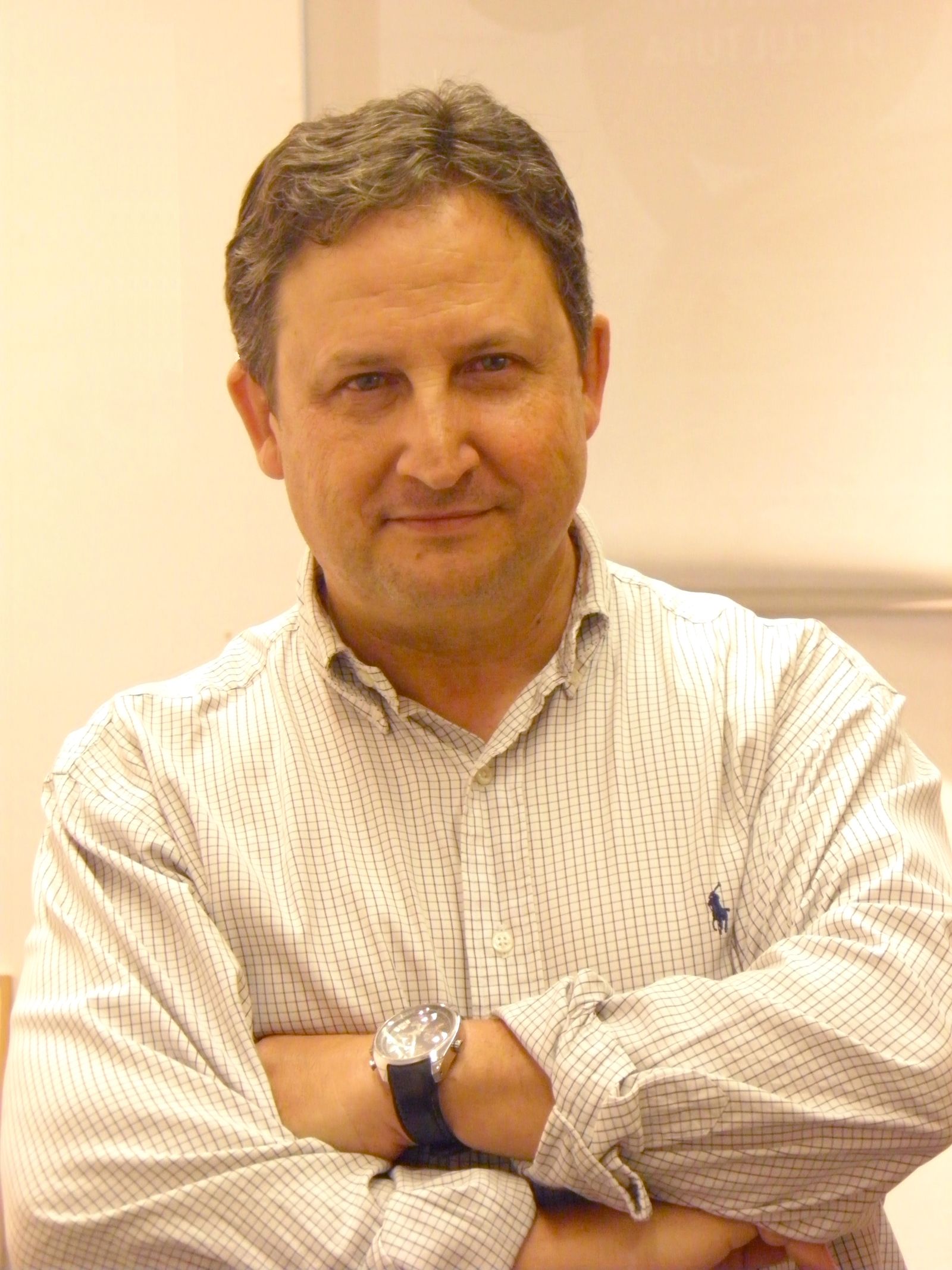 El escritor José Luis Ferris.