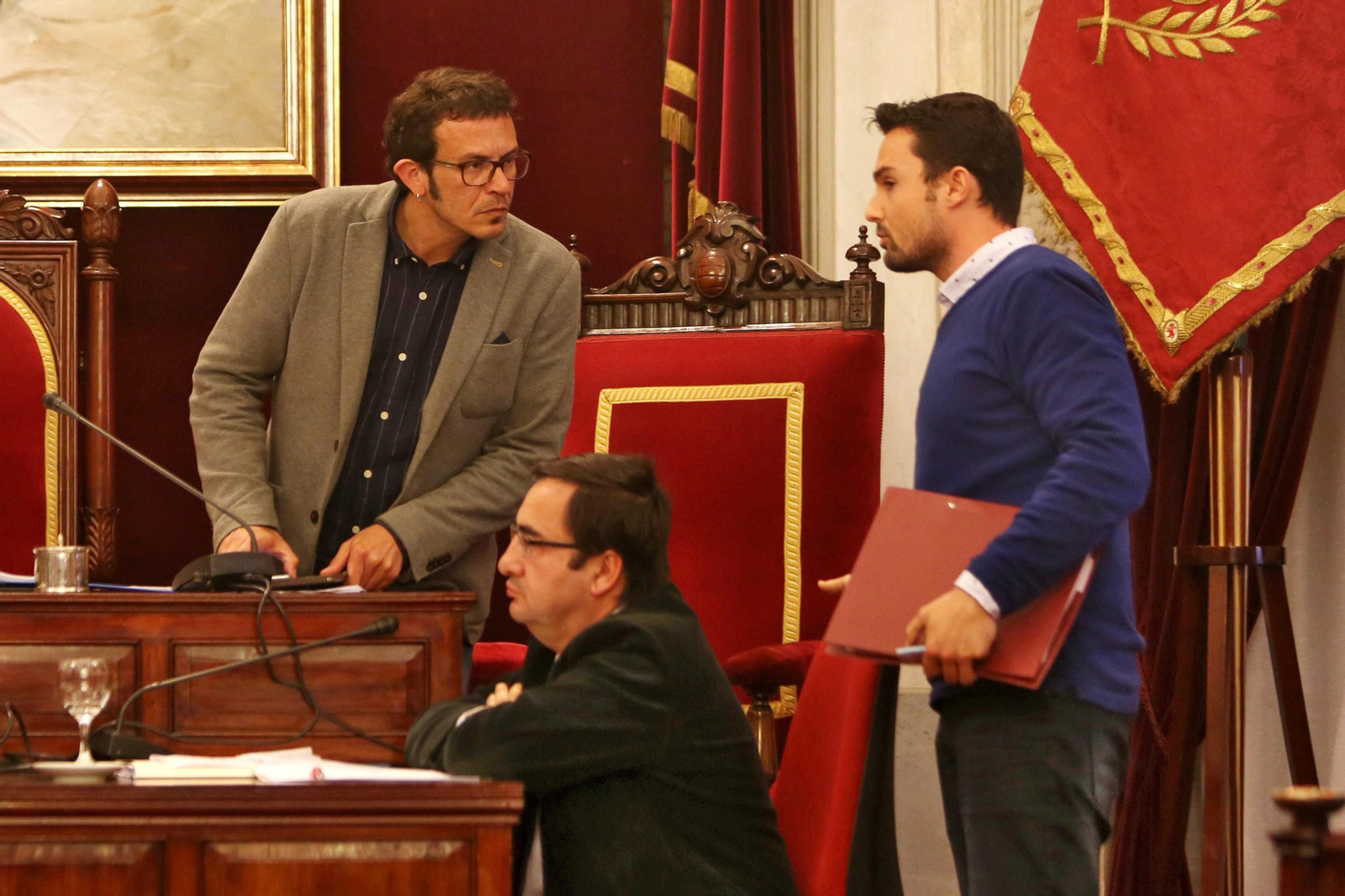 José María González y Martín Vila, en un Pleno municipal.