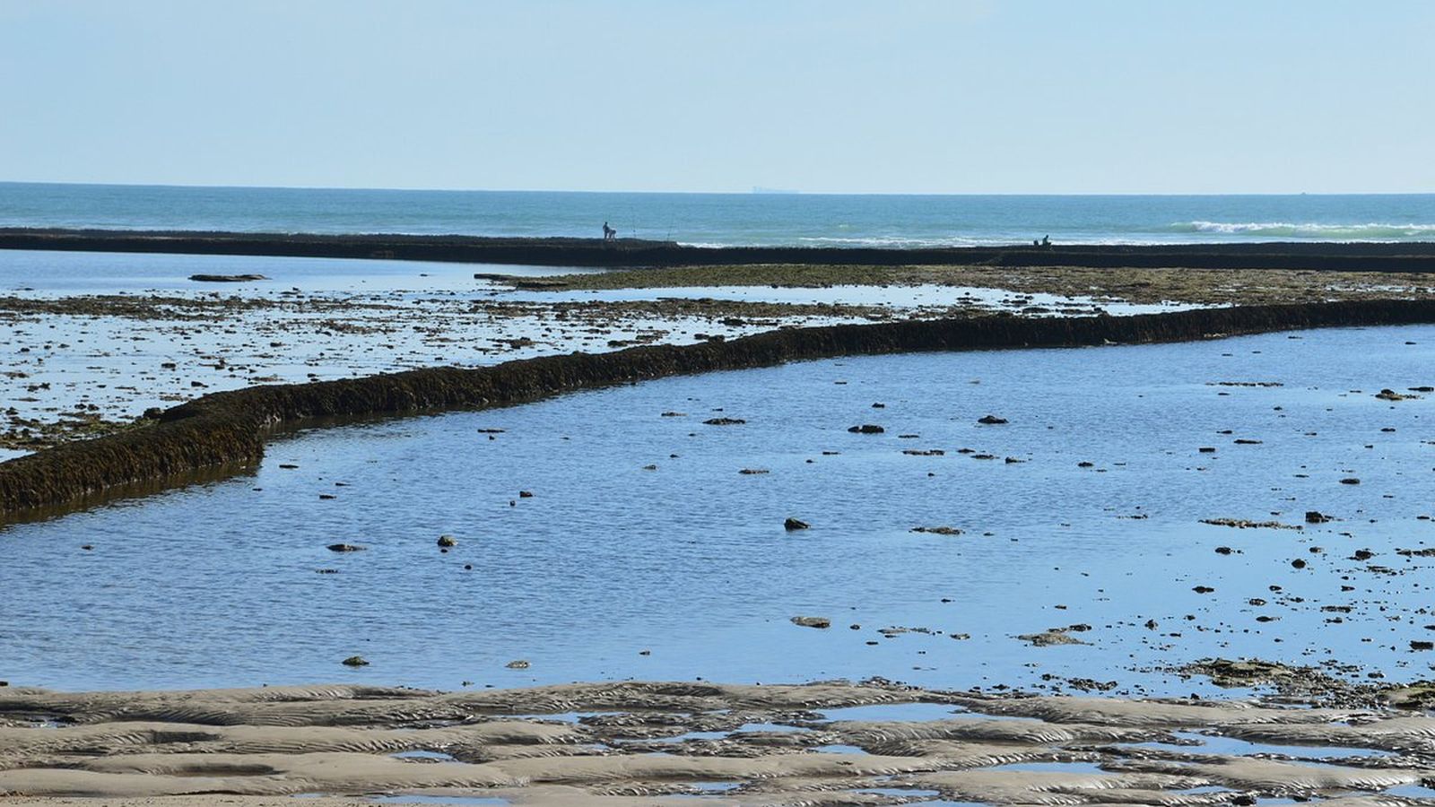 La playa Los Corrales de Rota, con la marea baja