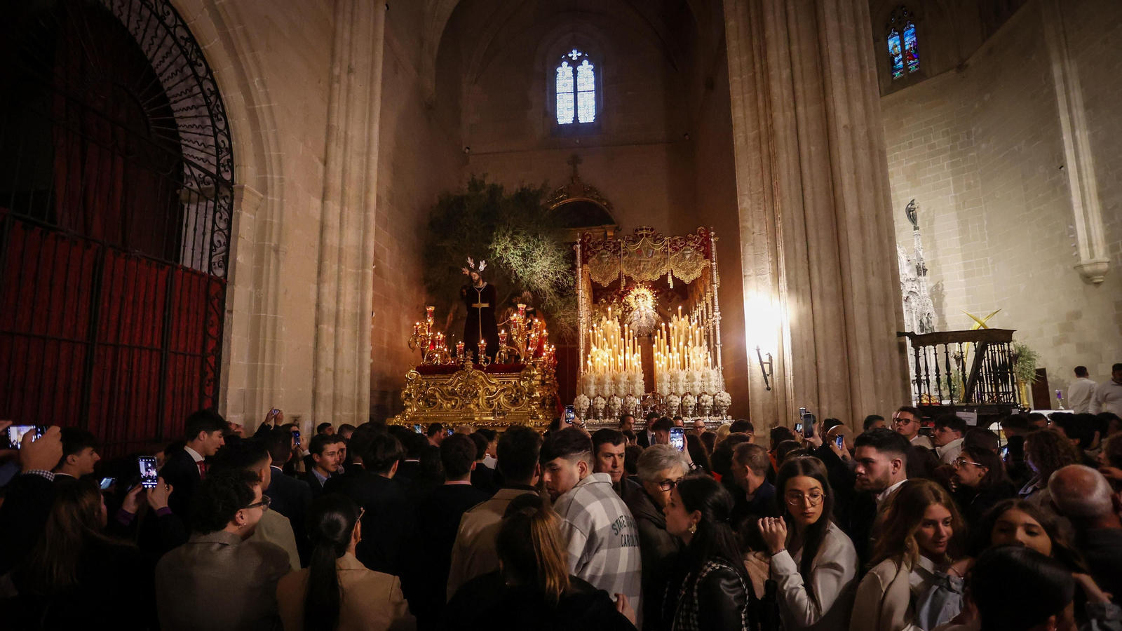 La Hermandad del Prendimiento en imágenes