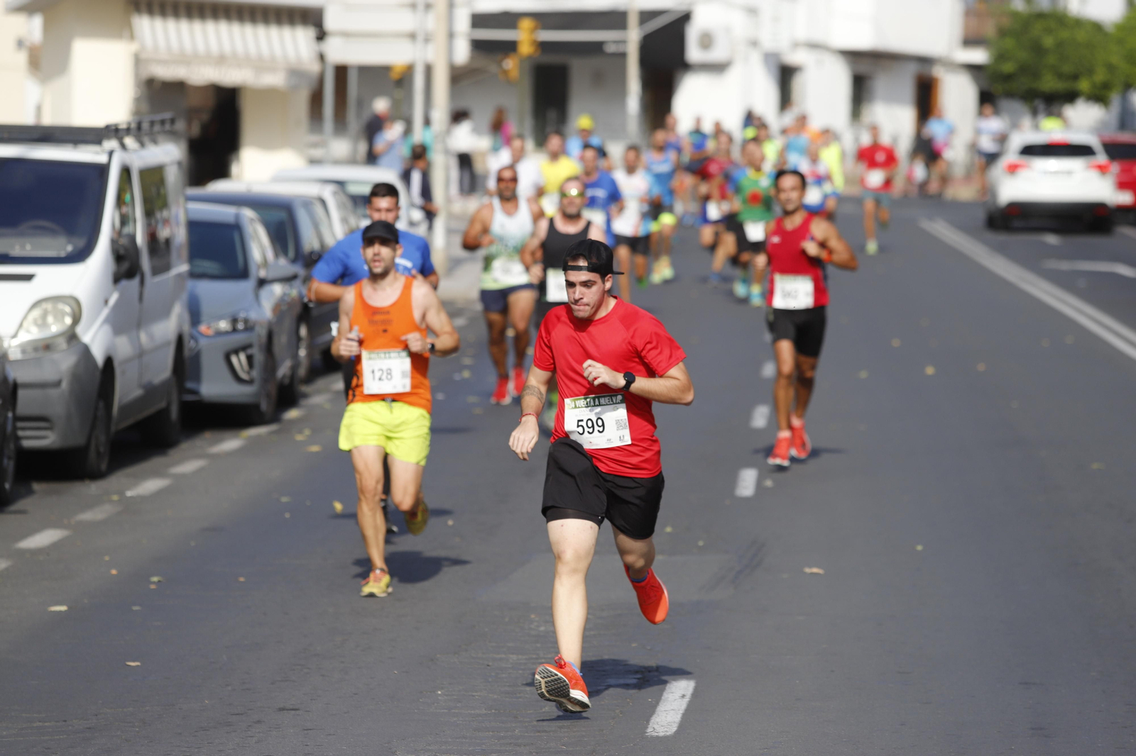 Las imágenes de la vuelta a Huelva de atletismo