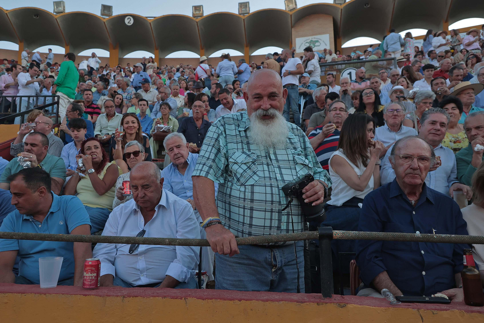 Búscate durante la corrida del viernes de la Feria Real de Algeciras 2024