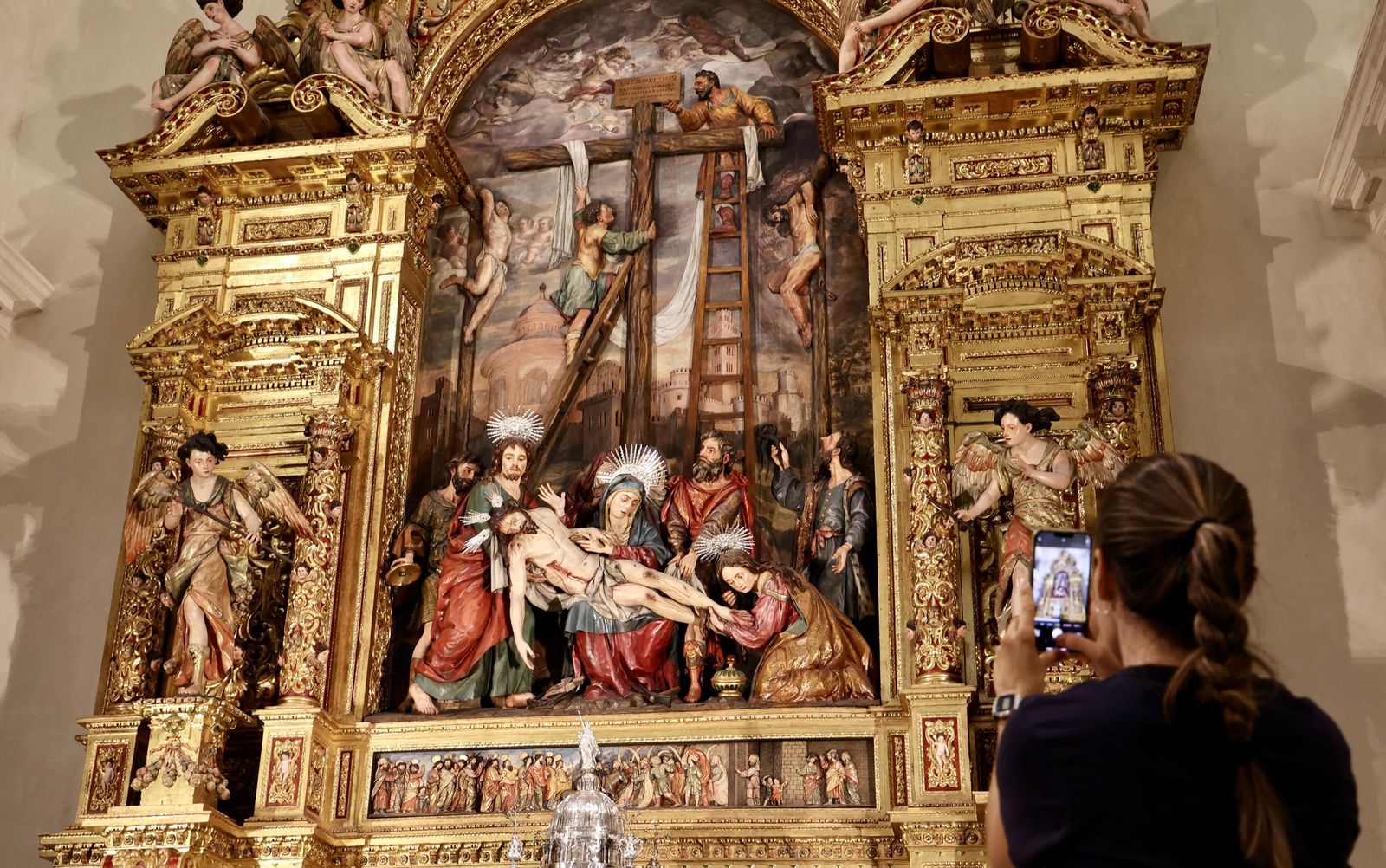 Restauración del retablo de la iglesia del Sagrario