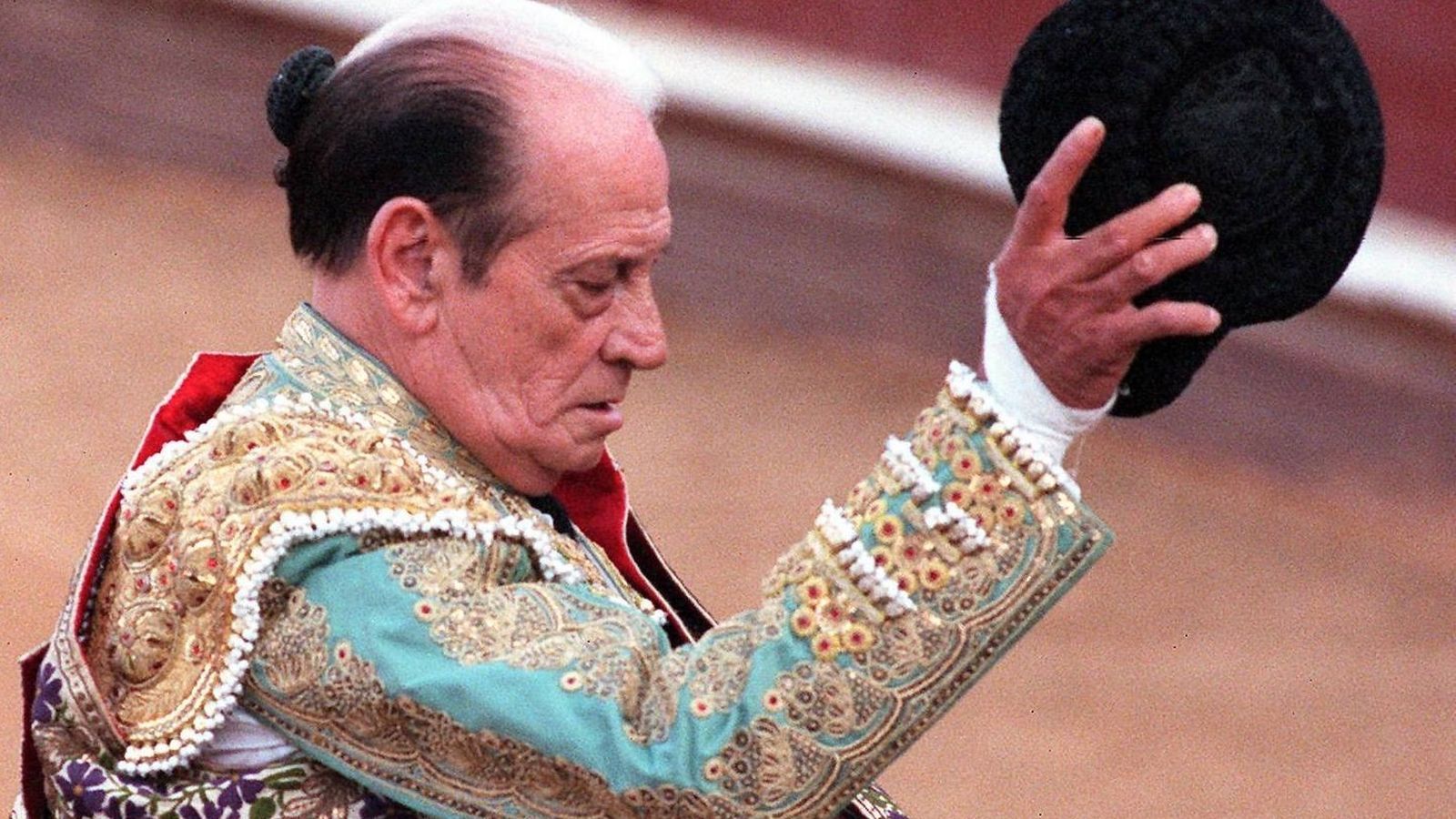 antoñete, uno de los maestros del toreo.