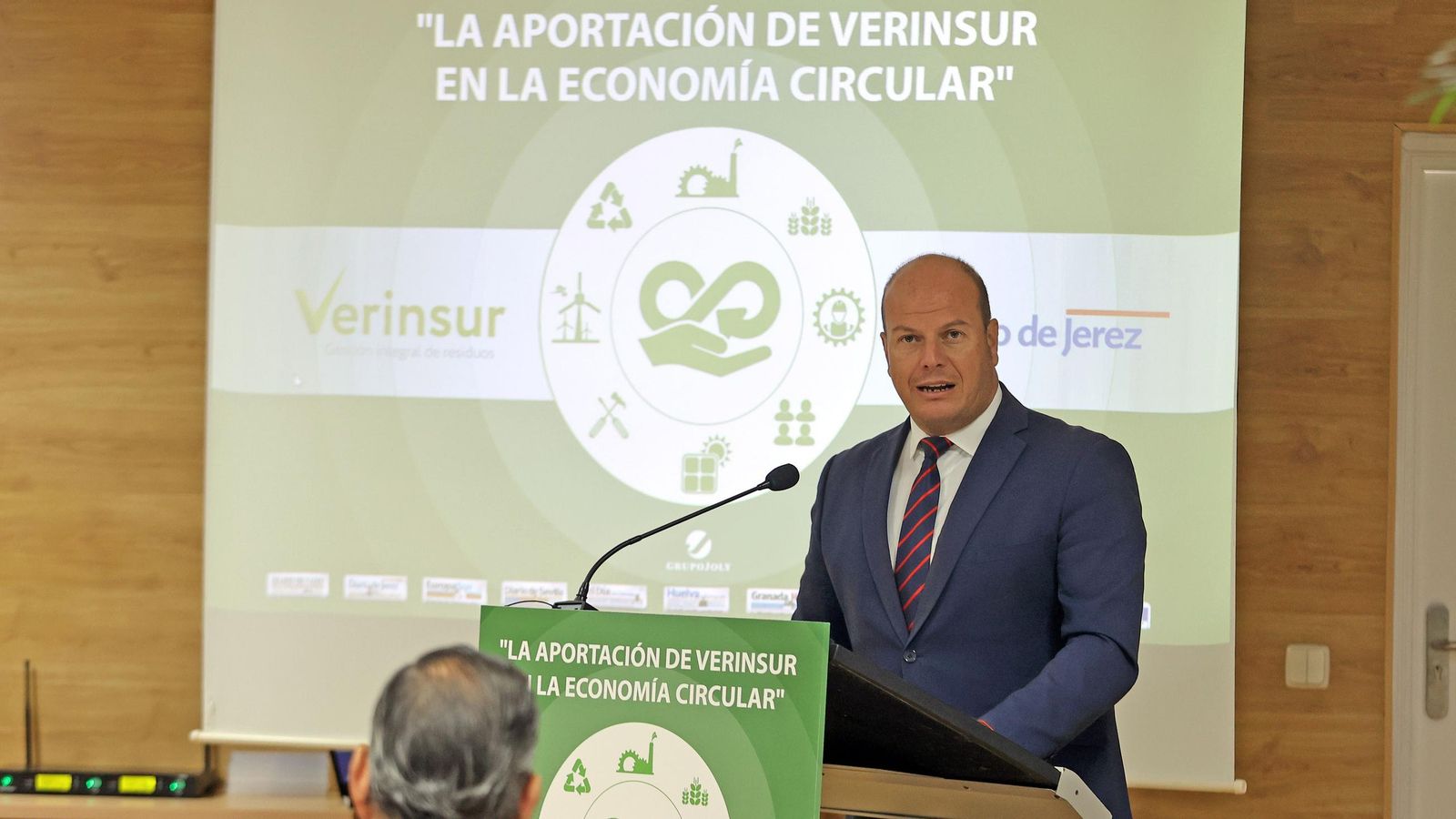 Óscar Curtido, durante su intervención.