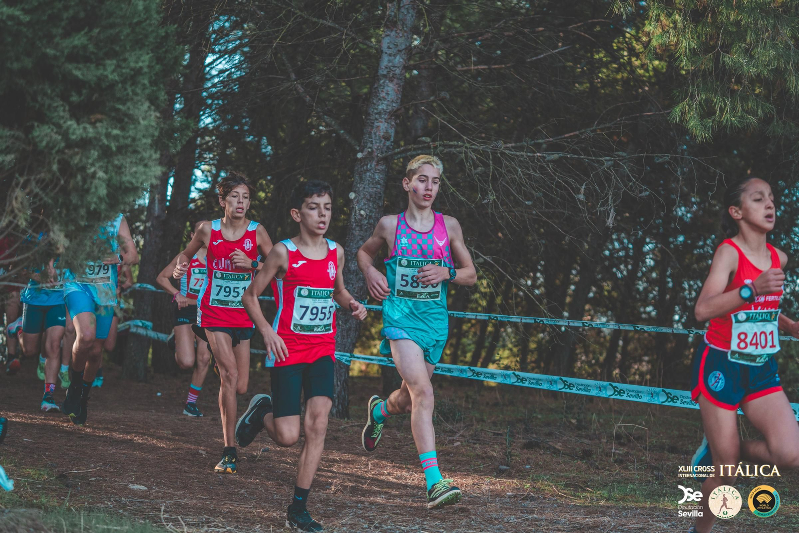 Búscate en las fotos del Cross de Itálica 2025 | 7