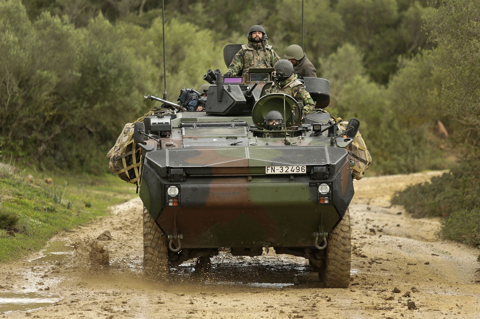 Maniobras Gruflex 61 de la Armada en el Retín