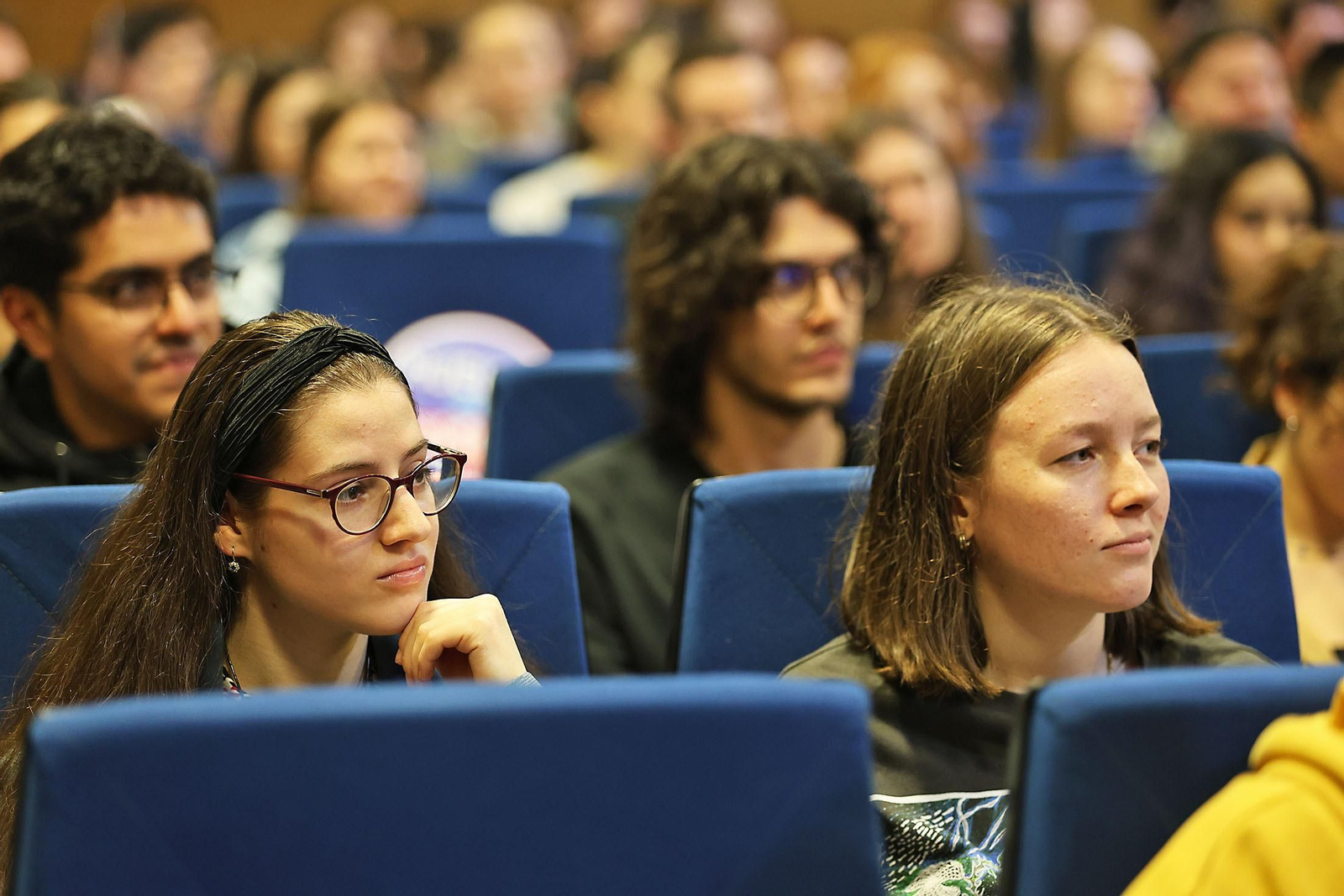 Imágenes de la Welcome Ceremony para dar la bienvenida al alumnado Erasmus que estudiará en la UHU