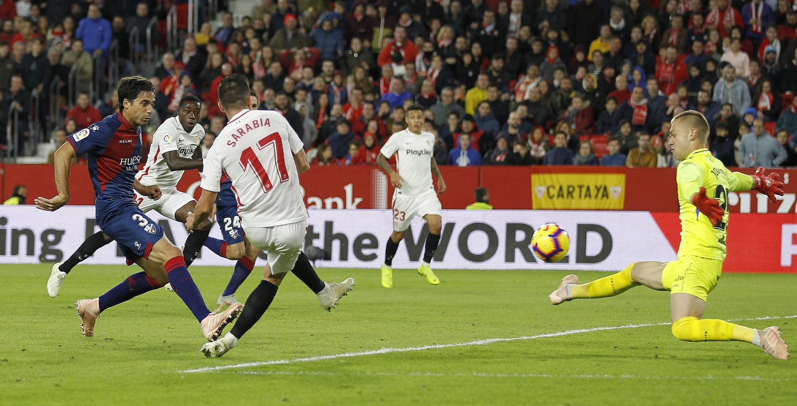 El Sevilla-Huesca, en imágenes