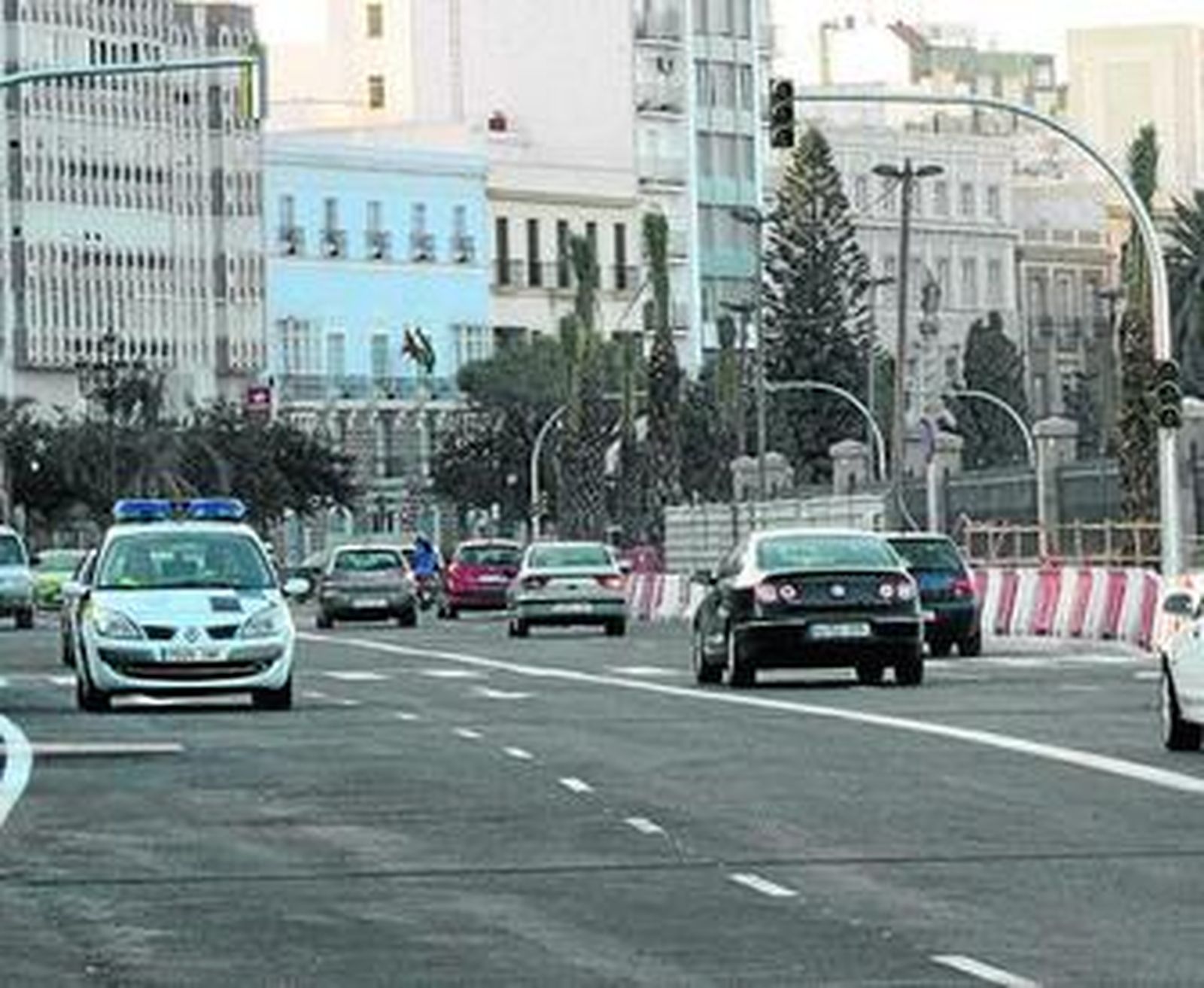 La Avenida del Puerto, por la que ya circulan vehículos desde hace más de una semana.